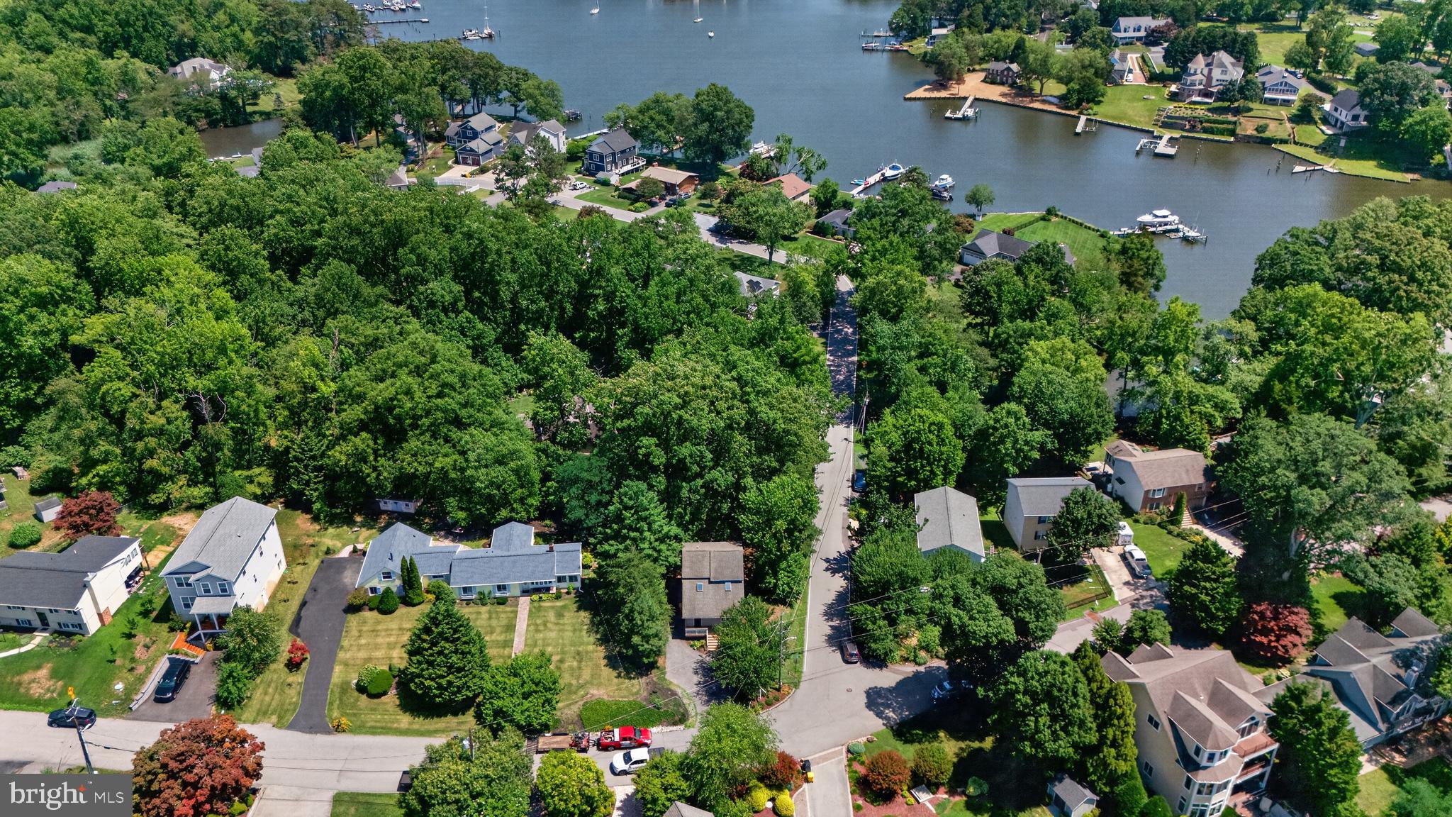 HOLLY HILL HARBOR - Residential