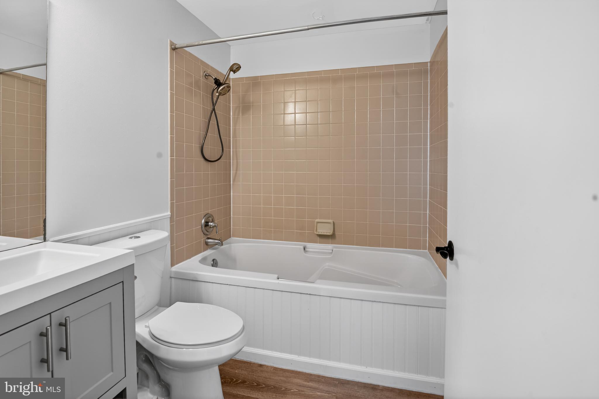 HOLLY HILL HARBOR - Residential