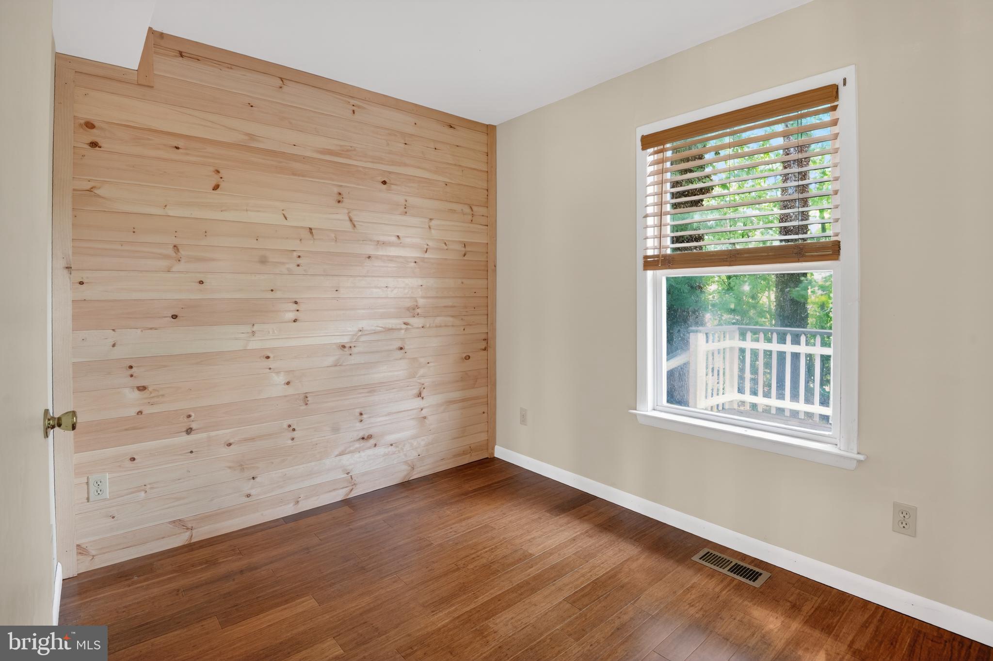HOLLY HILL HARBOR - Residential