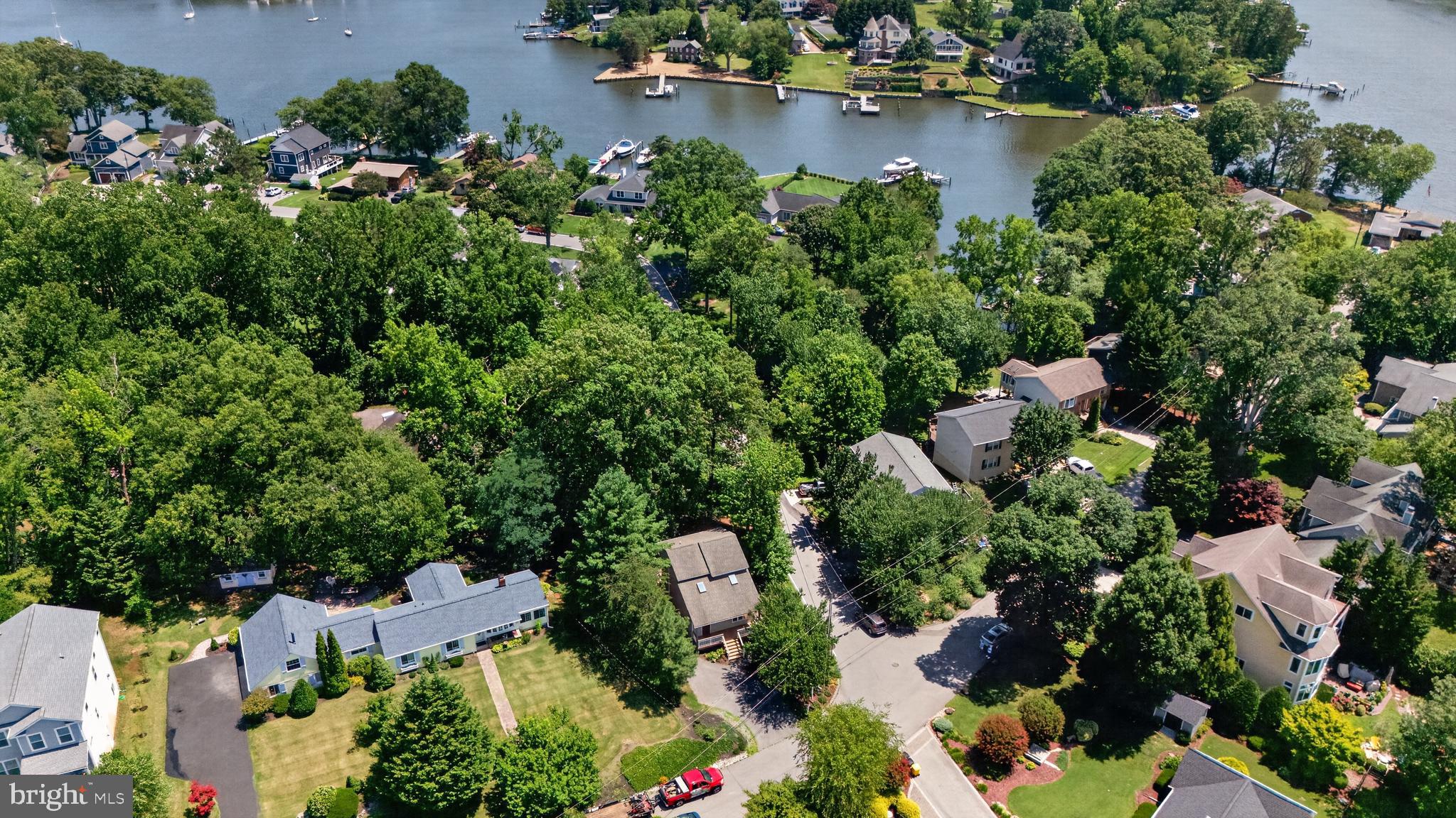 HOLLY HILL HARBOR - Residential