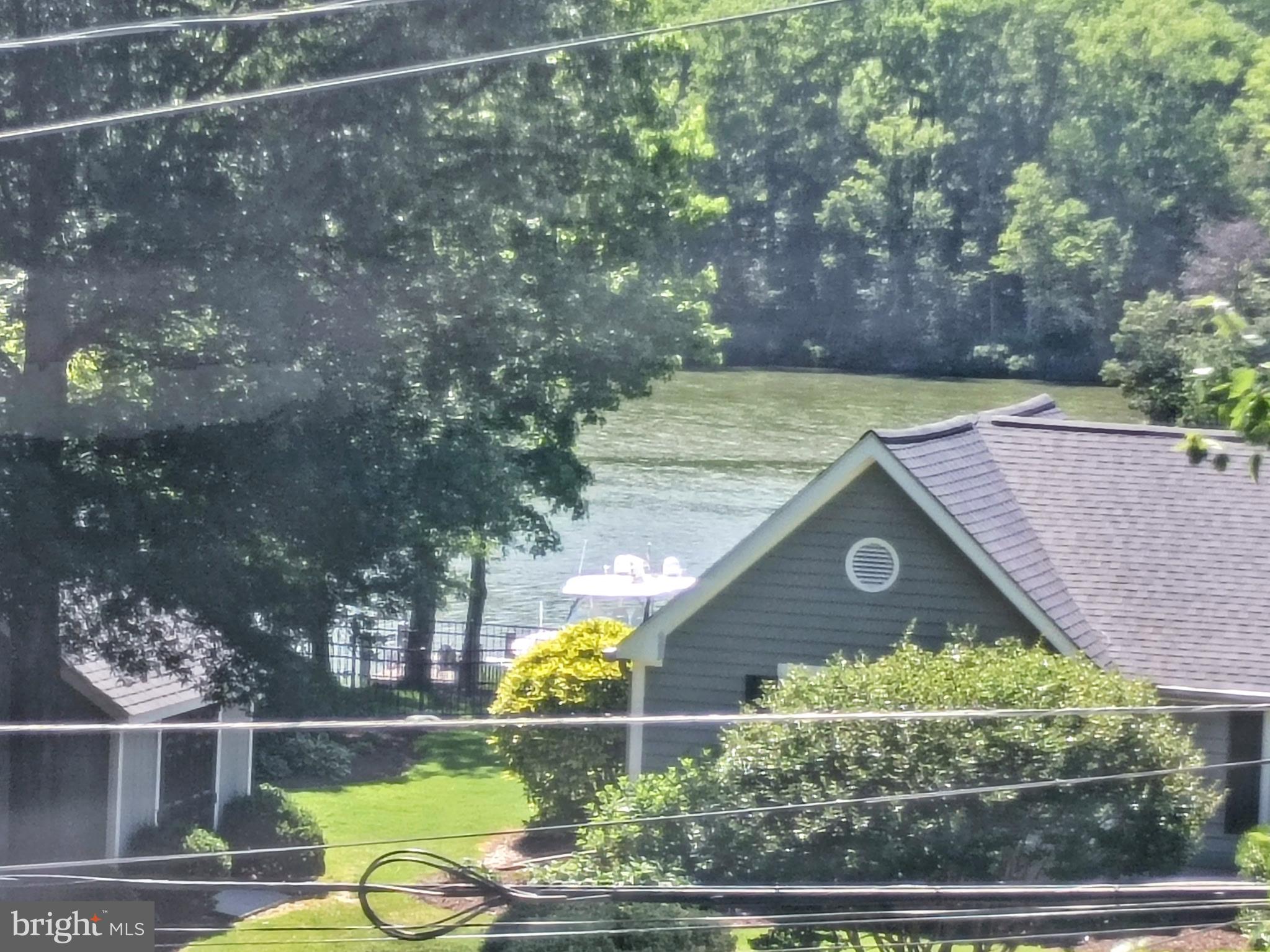 HOLLY HILL HARBOR - Residential
