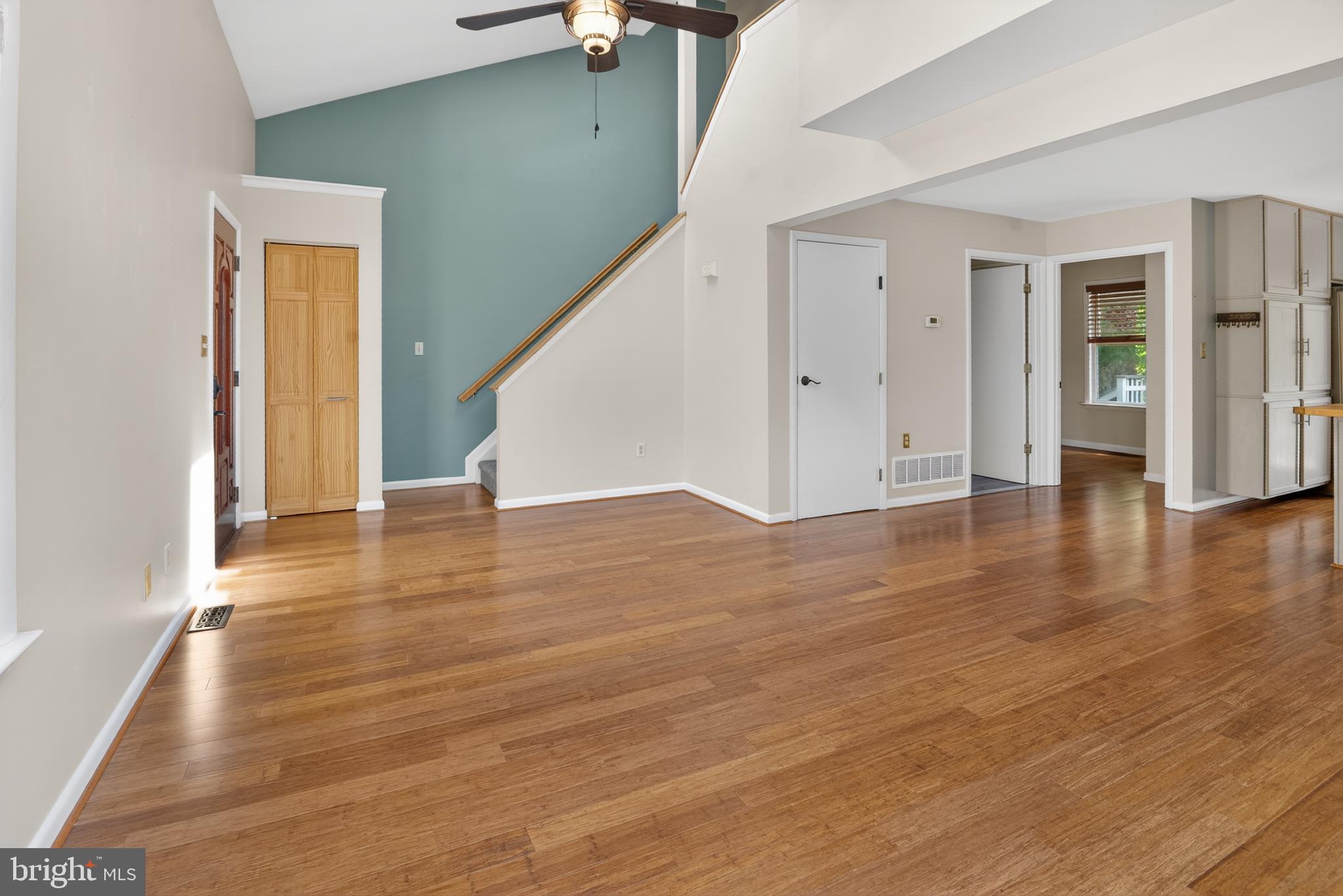 HOLLY HILL HARBOR - Residential