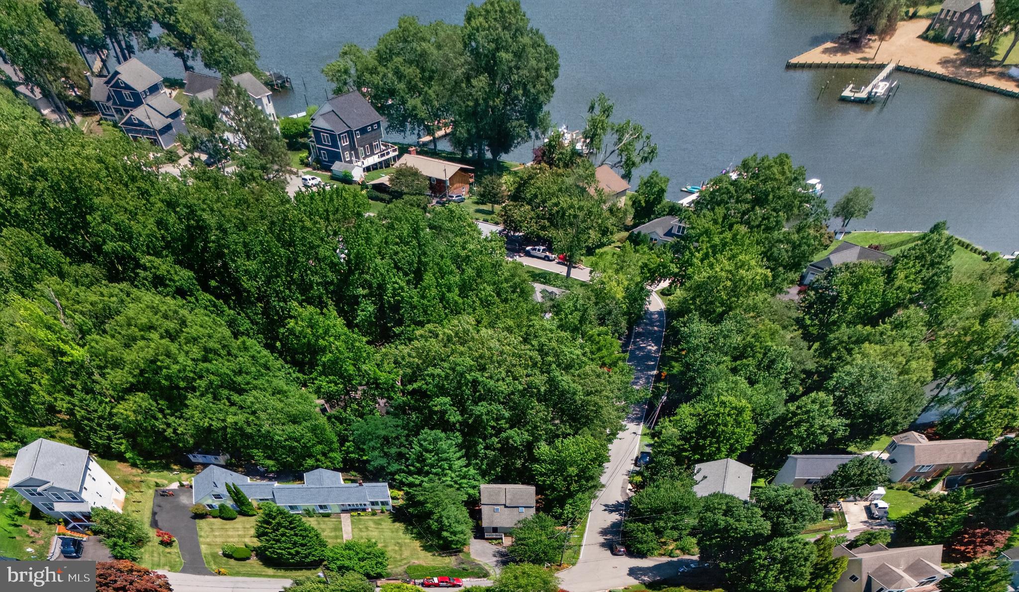 HOLLY HILL HARBOR - Residential