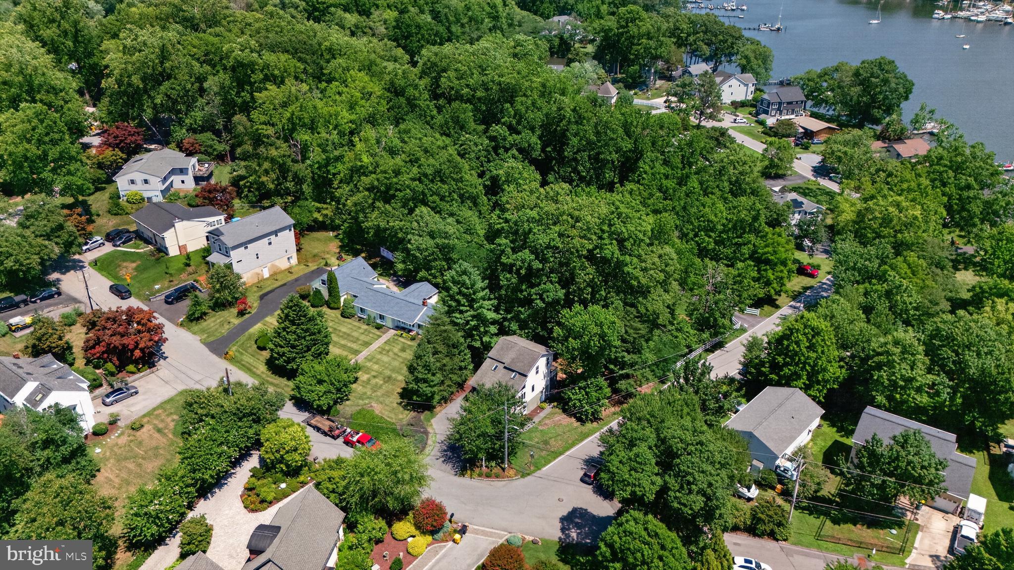 HOLLY HILL HARBOR - Residential