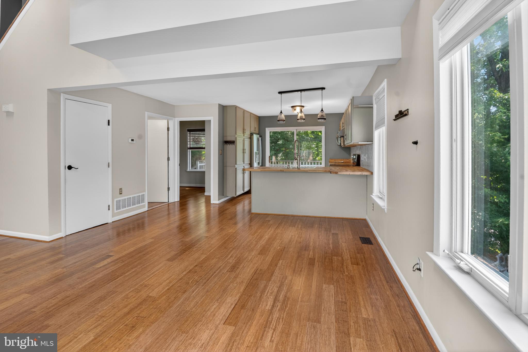 HOLLY HILL HARBOR - Residential