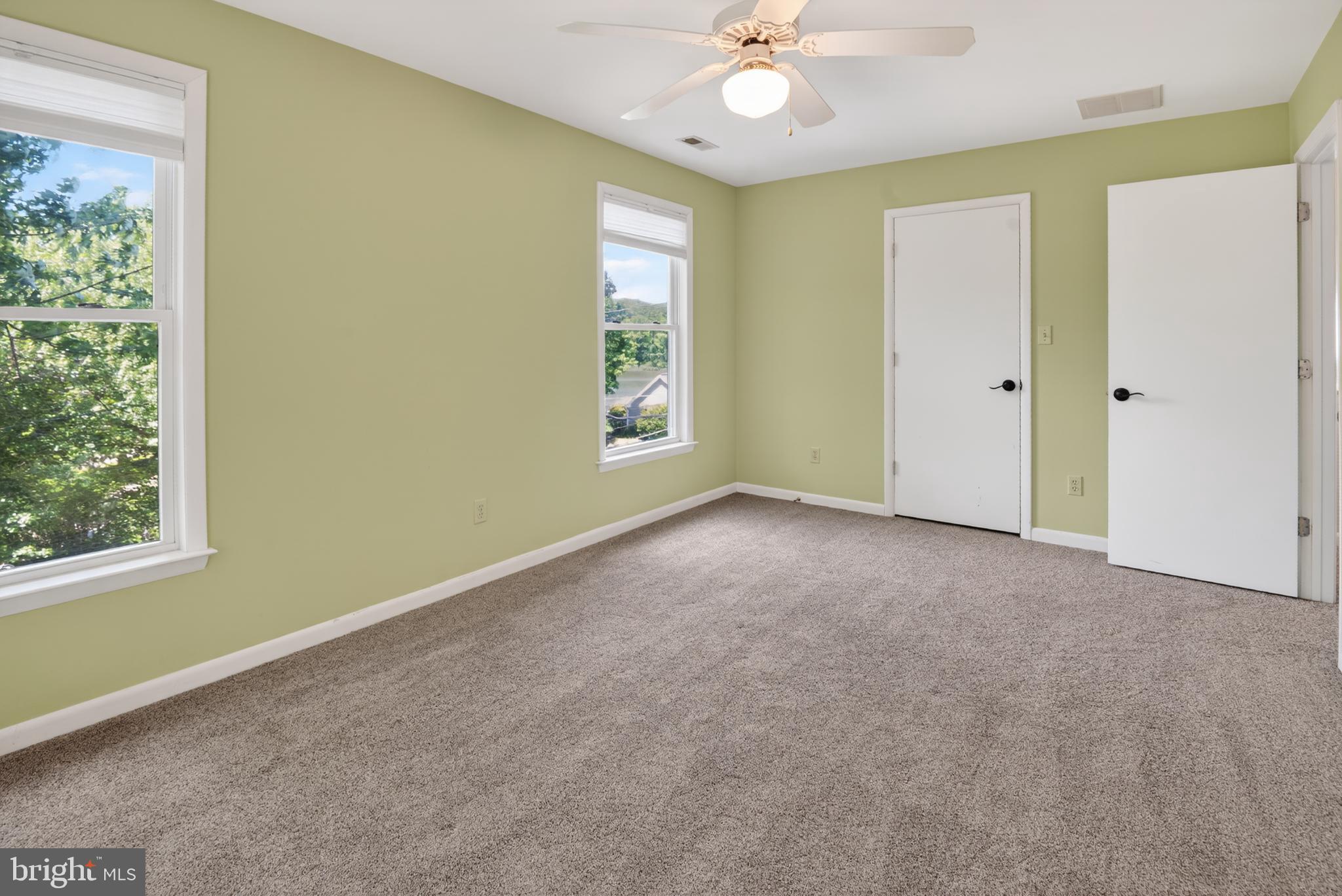 HOLLY HILL HARBOR - Residential