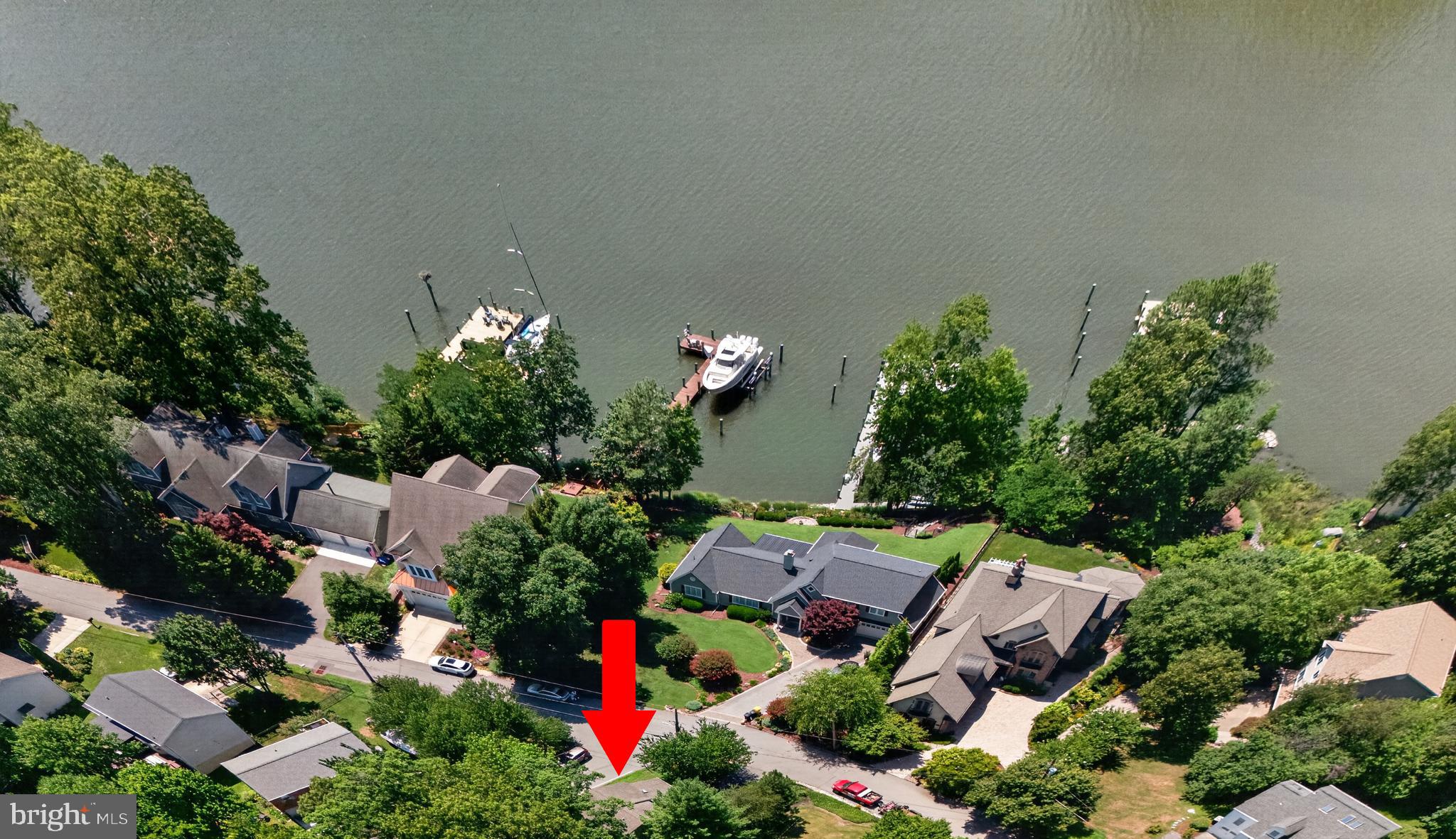 HOLLY HILL HARBOR - Residential
