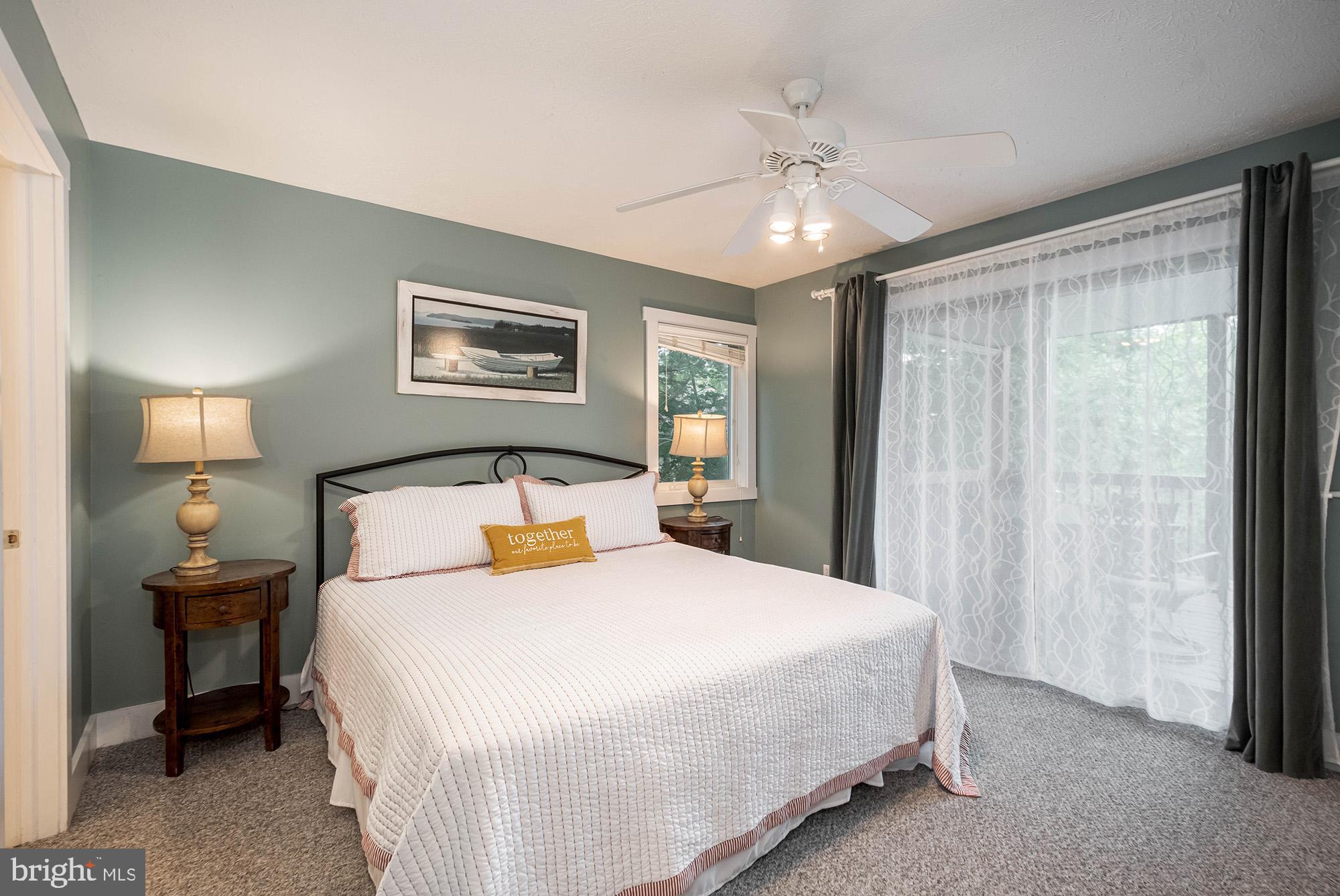 SILVER TREE LANDING - Residential
