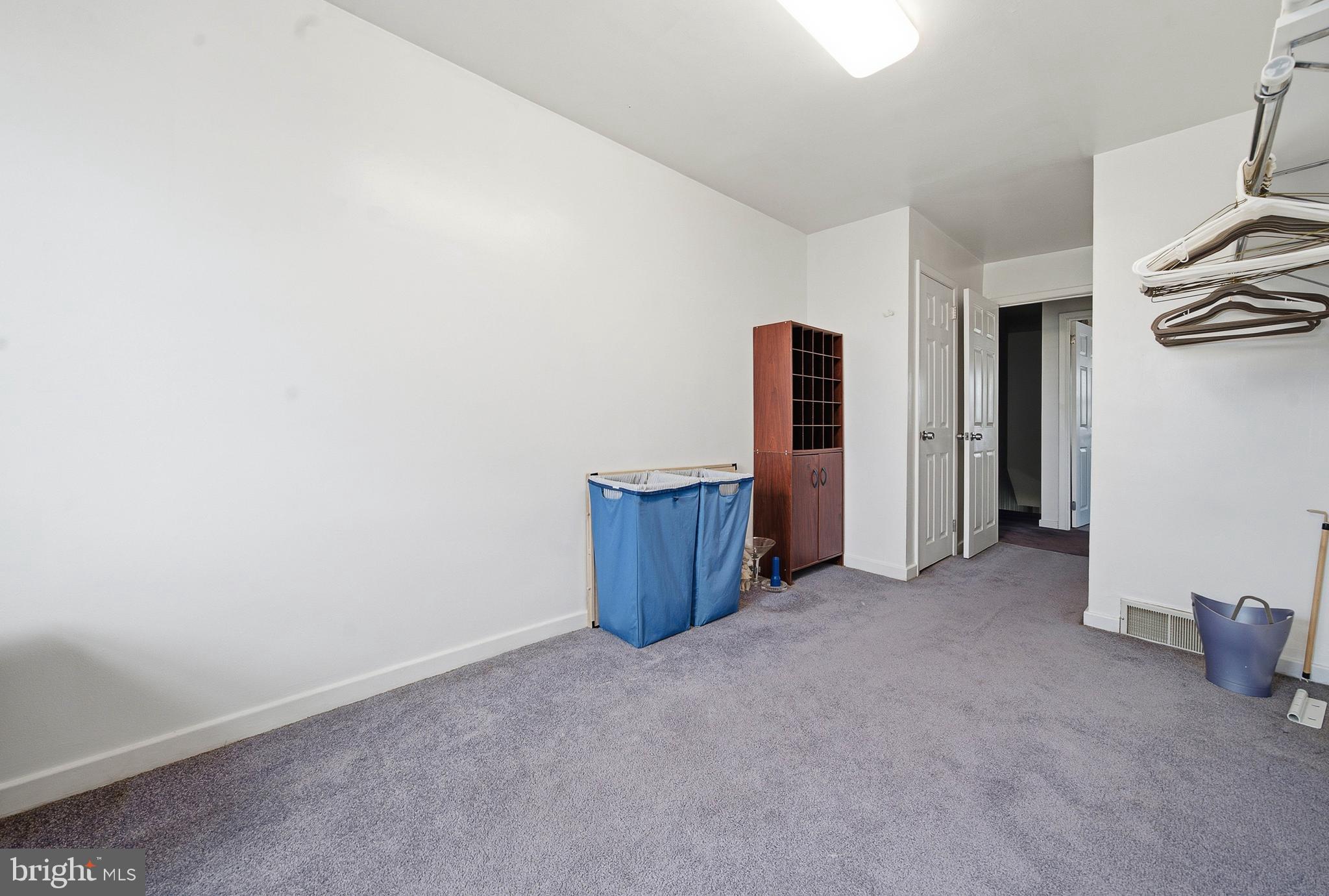 ACADEMY GARDENS - Residential