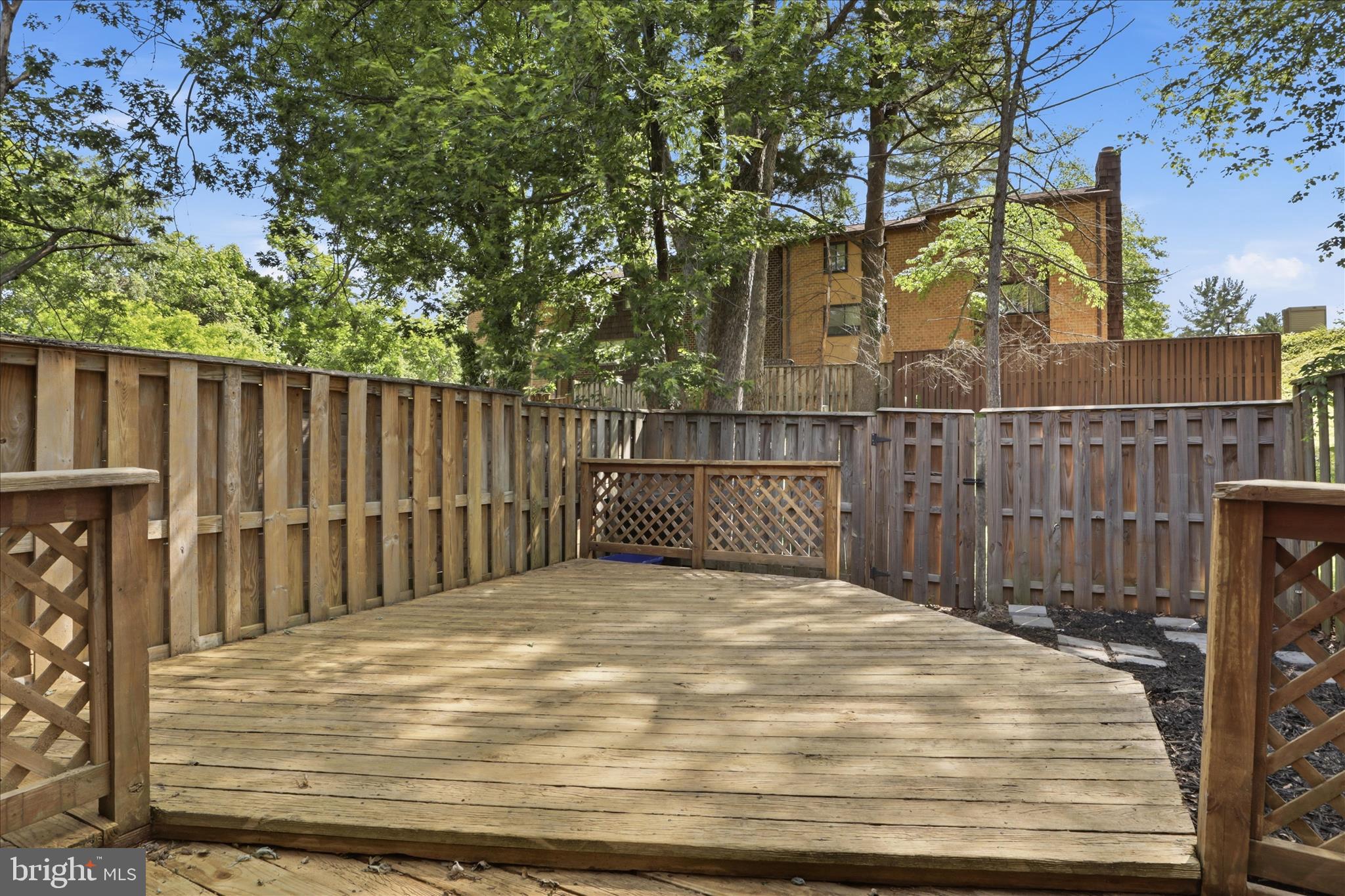 VILLAGE OF OWEN BROWN - Residential