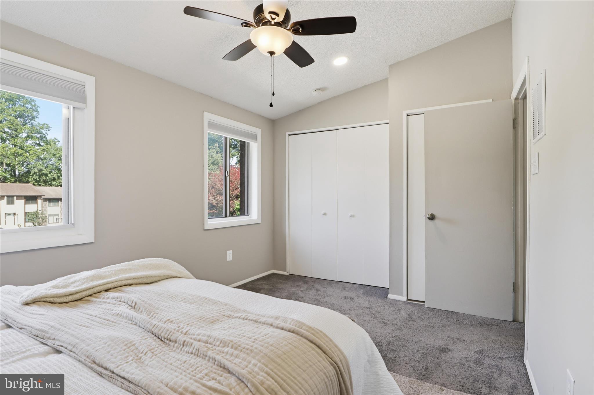 VILLAGE OF OWEN BROWN - Residential