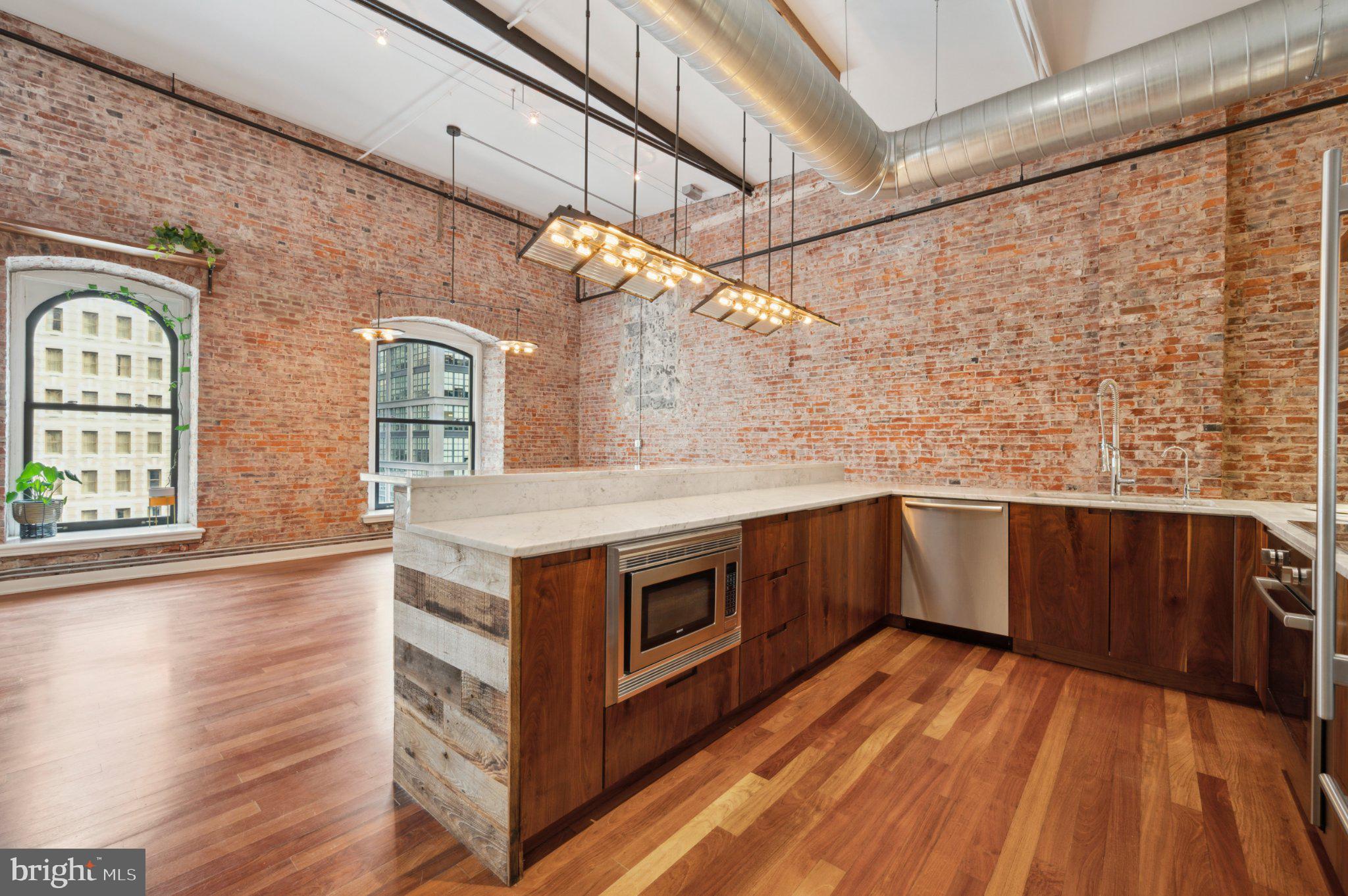 CENTER CITY - Residential