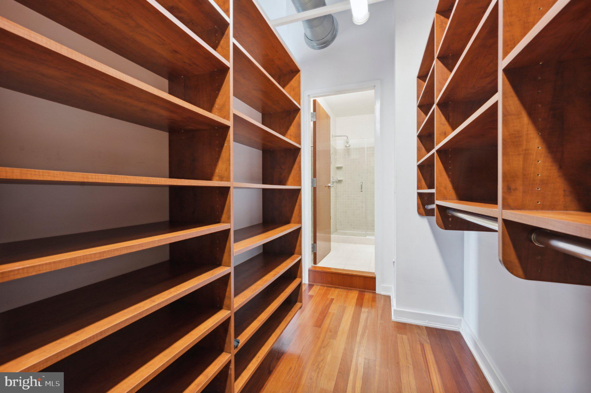 CENTER CITY - Residential
