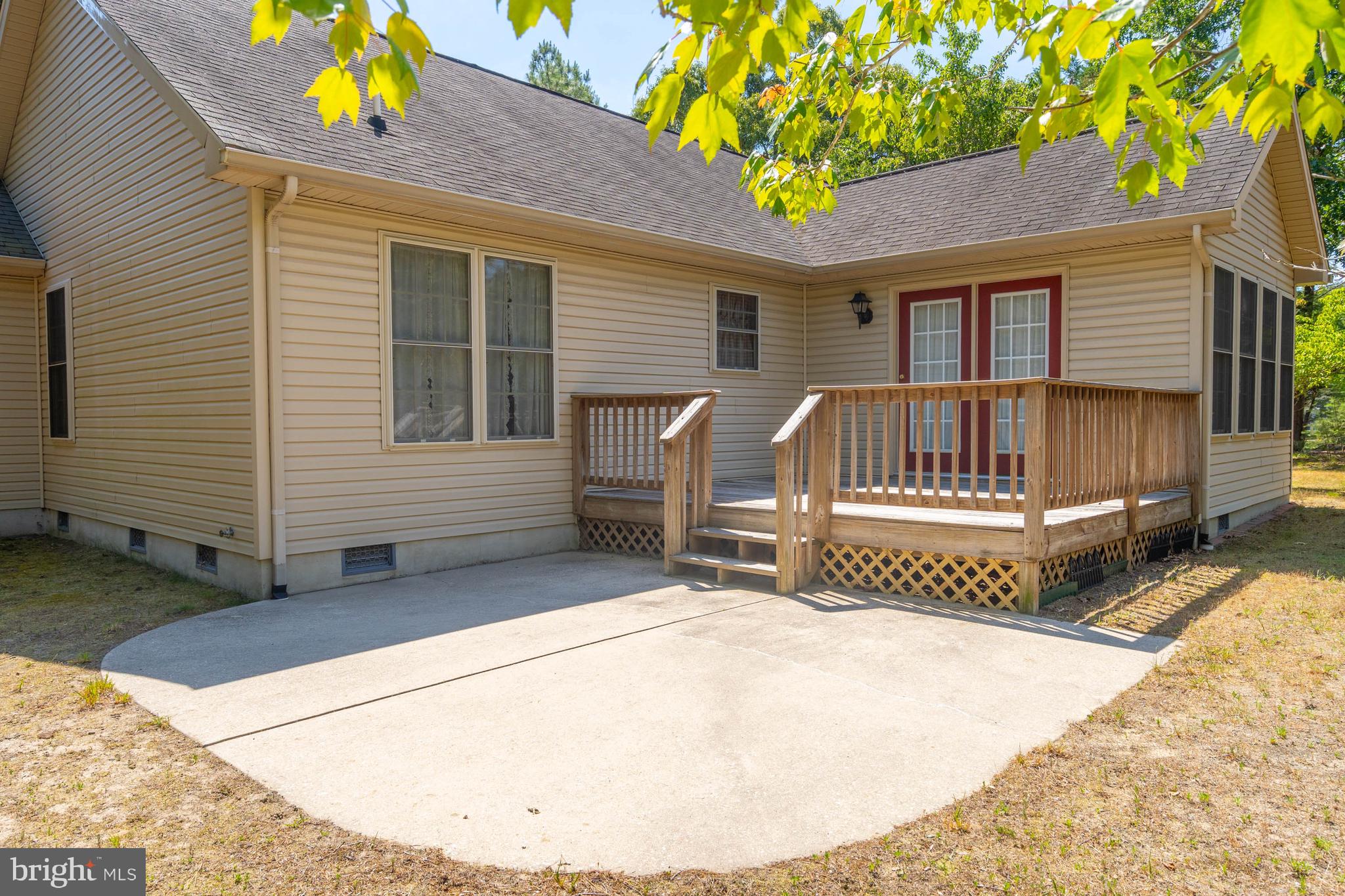 WOODS ON HERRING CREEK - Residential