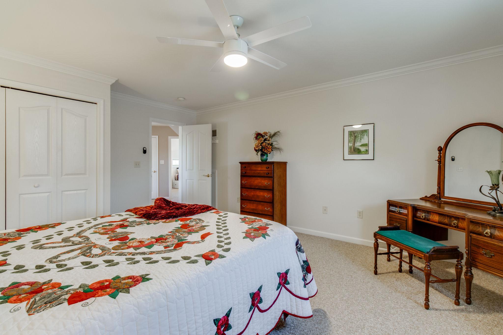 BROOKSHIRE - Residential