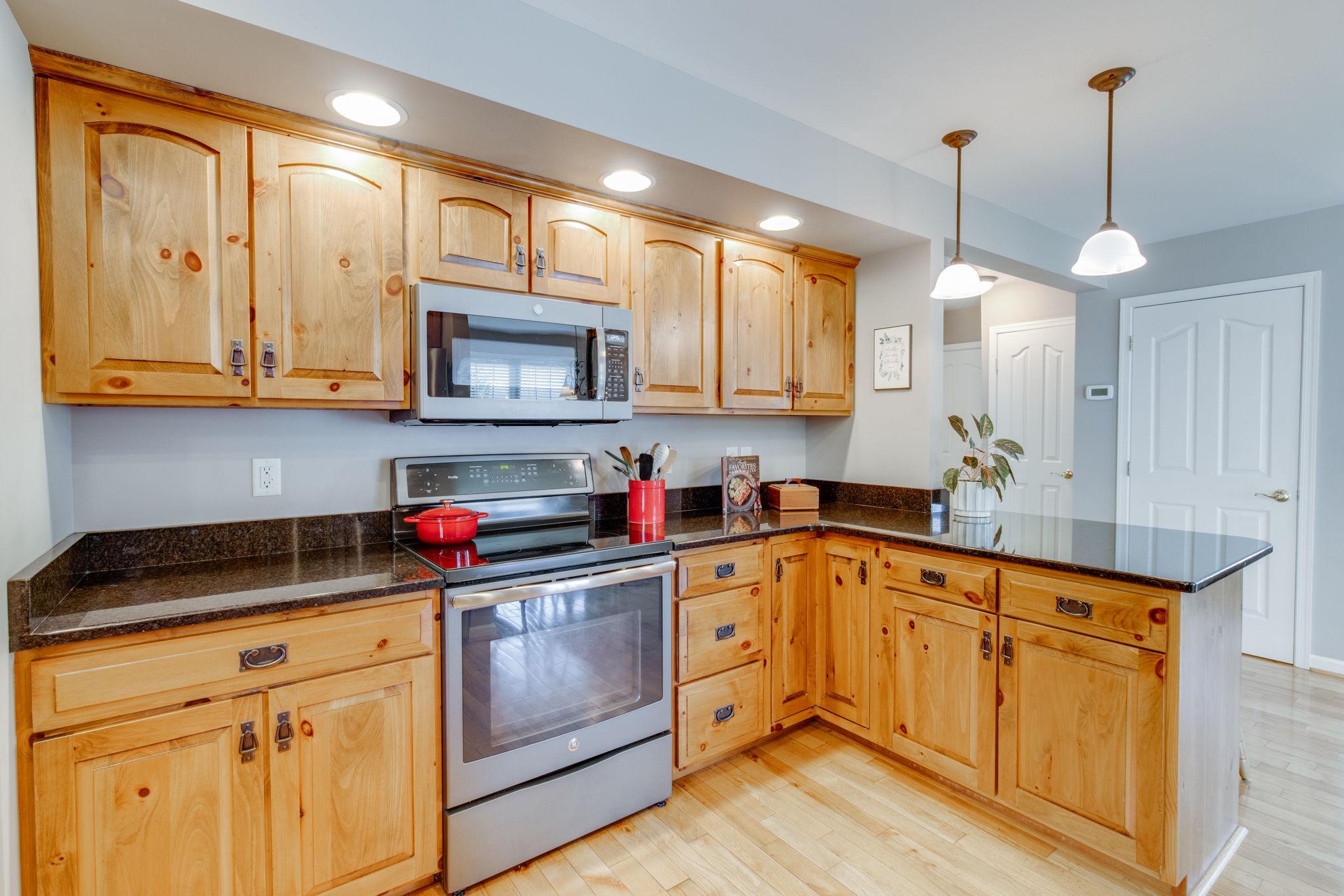 BROOKSHIRE - Residential