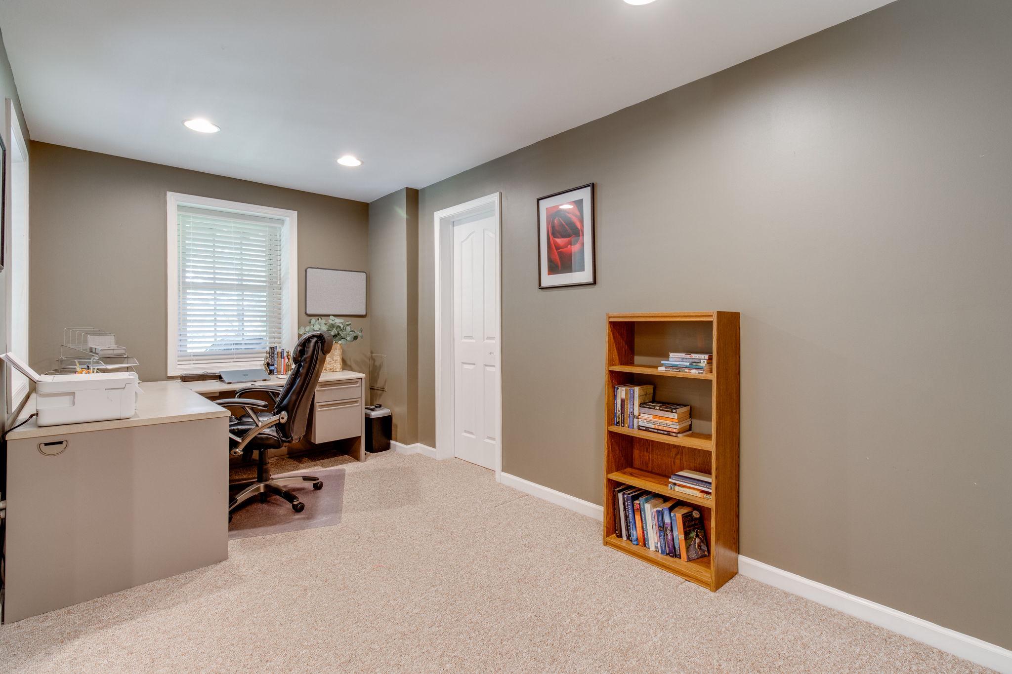 BROOKSHIRE - Residential