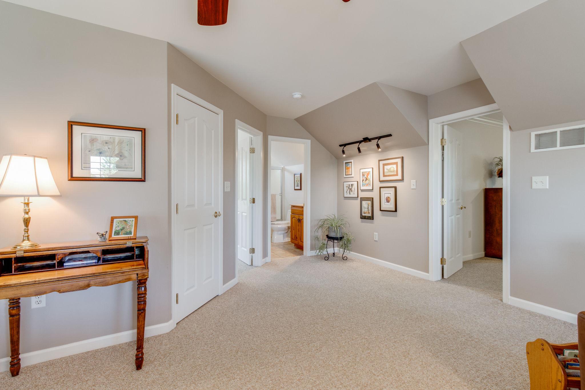 BROOKSHIRE - Residential