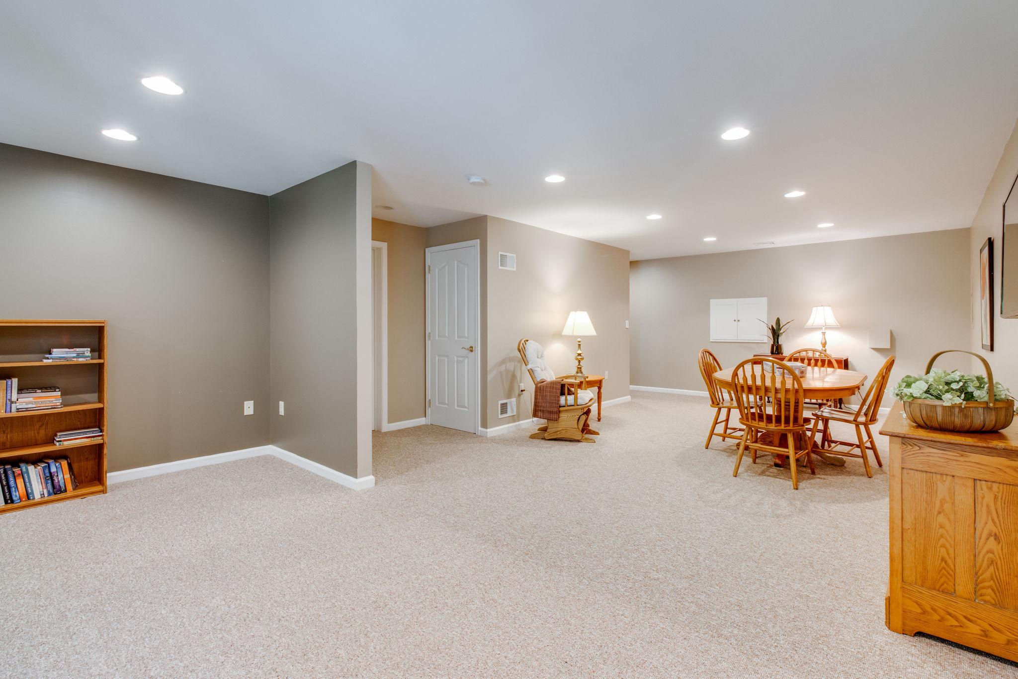 BROOKSHIRE - Residential