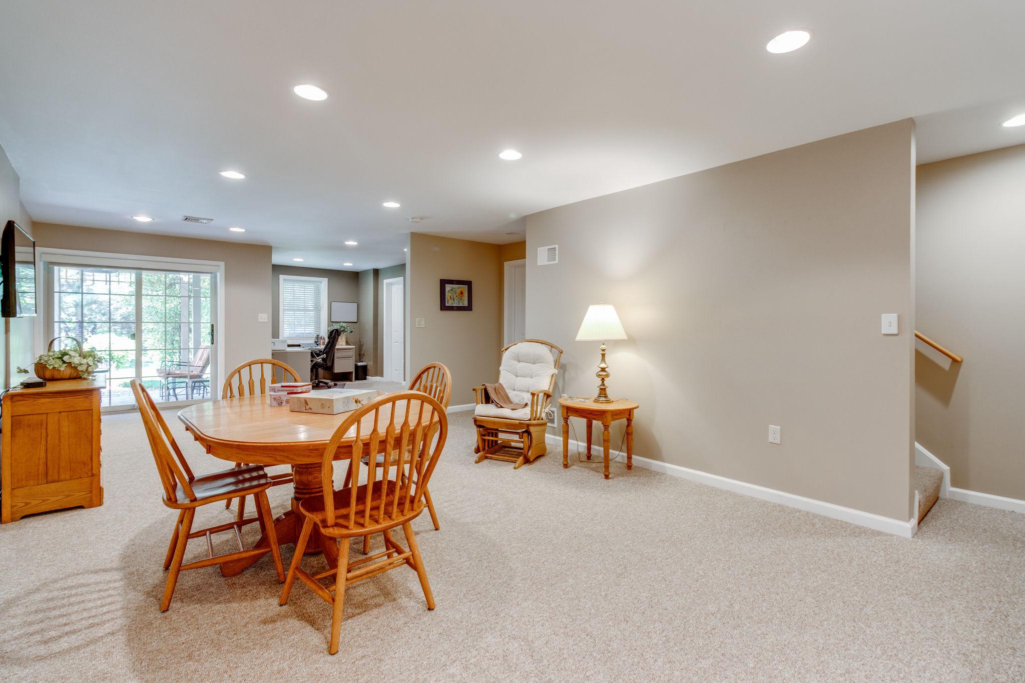 BROOKSHIRE - Residential