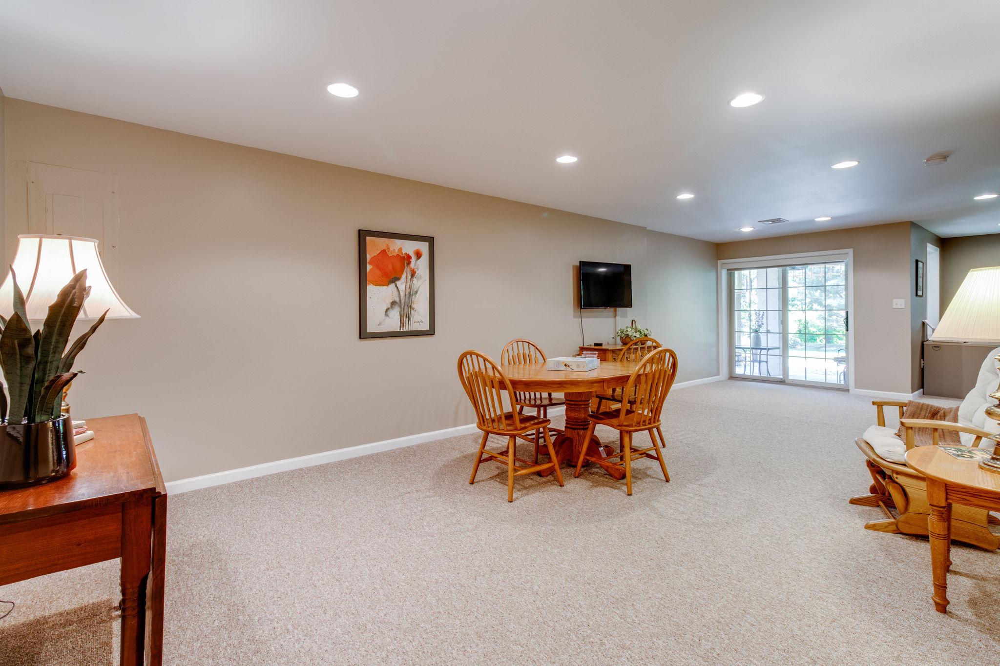 BROOKSHIRE - Residential