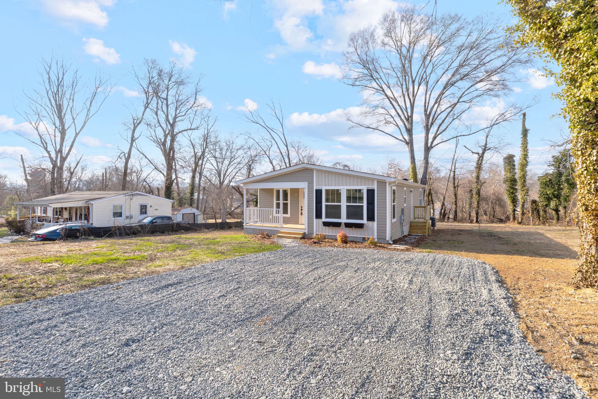 TOWN OF GORDONSVILLE - Residential