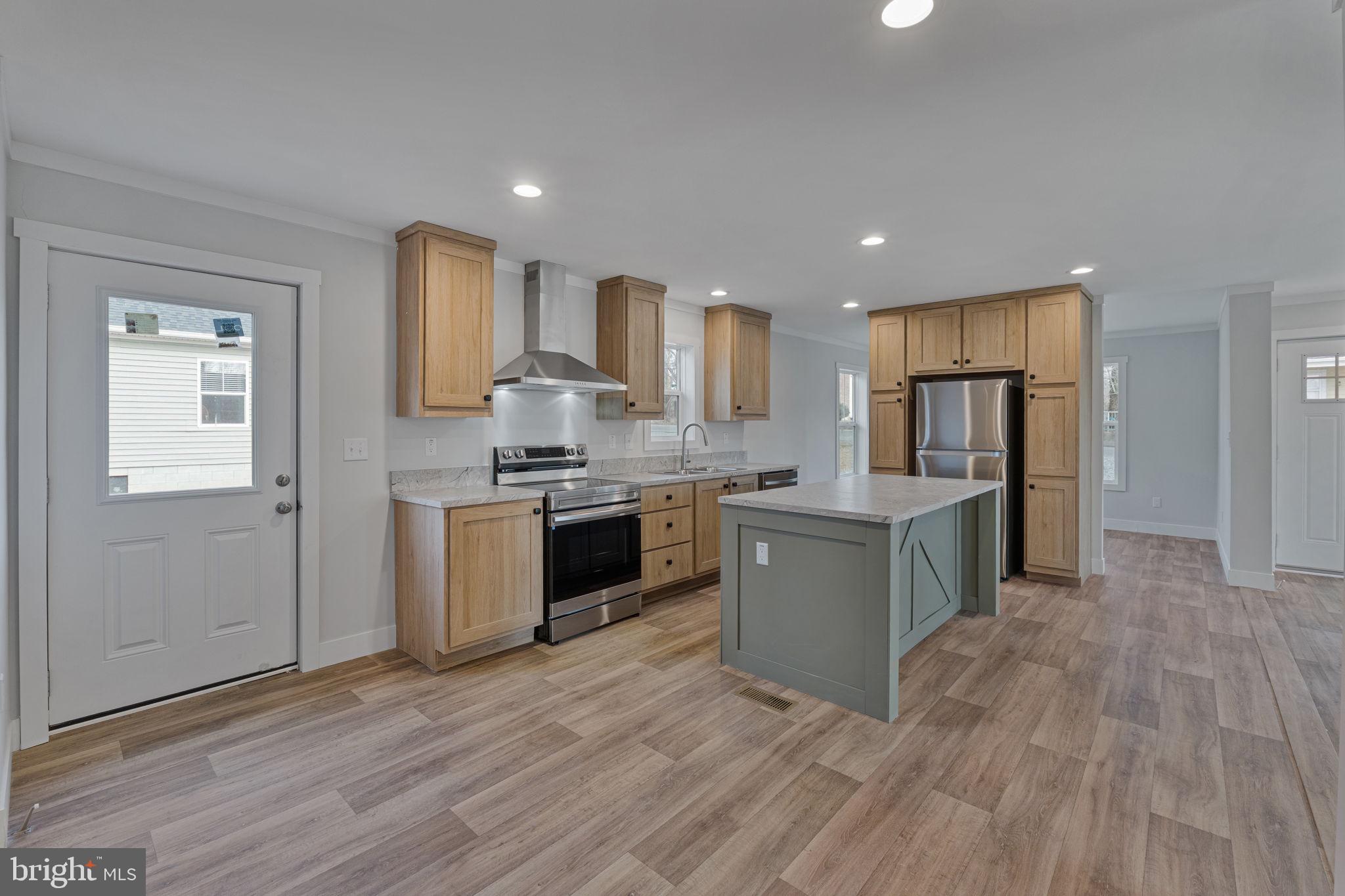 TOWN OF GORDONSVILLE - Residential