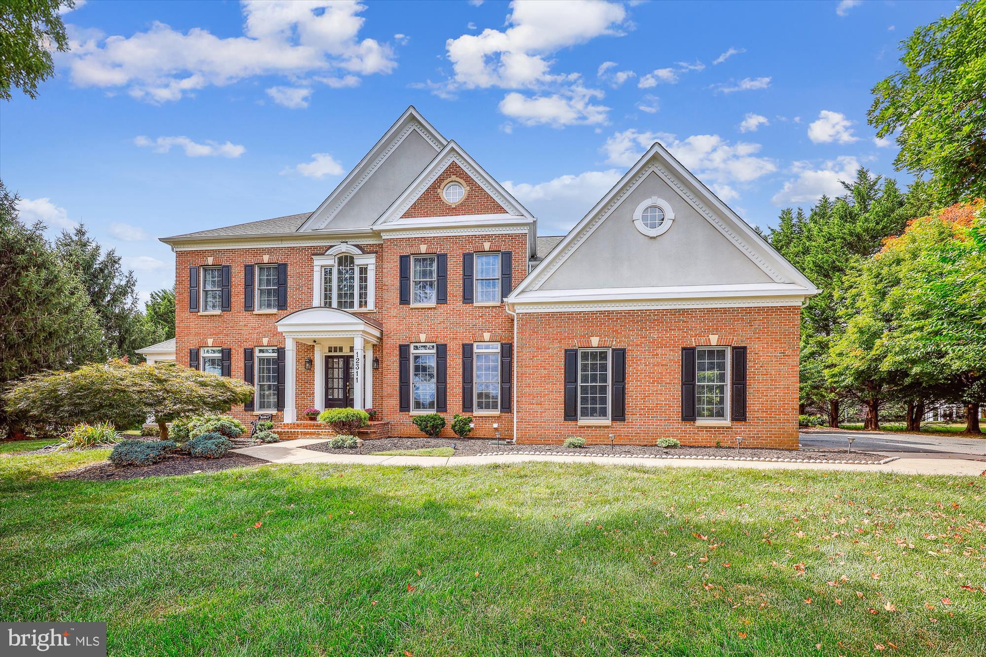 TRAVILAH GROVE - Residential
