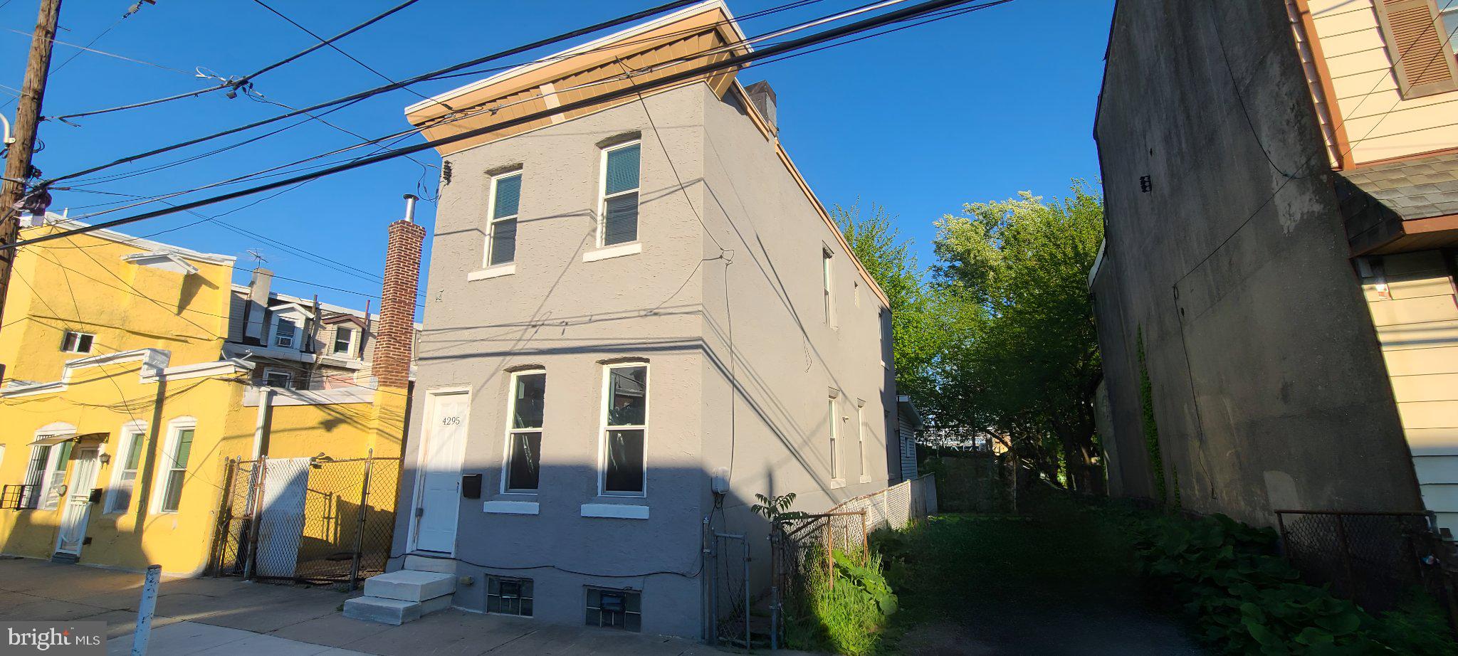 FRANKFORD - Residential
