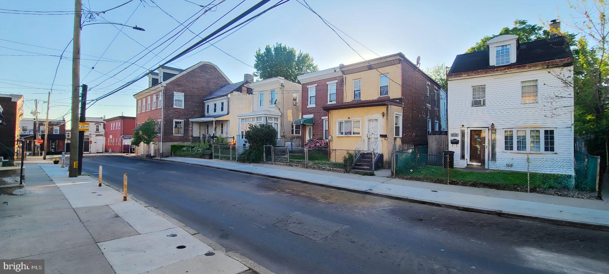 FRANKFORD - Residential