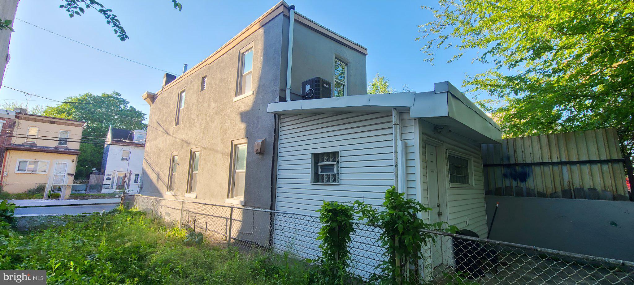 FRANKFORD - Residential