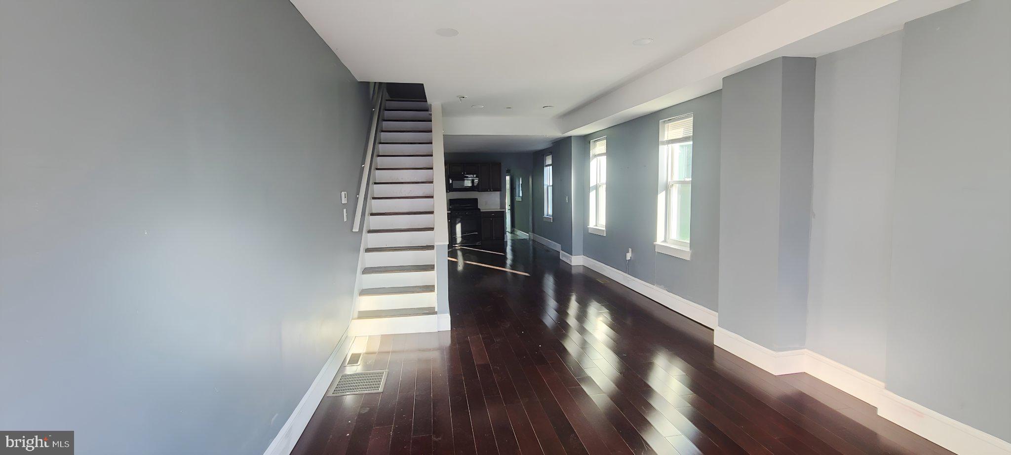FRANKFORD - Residential