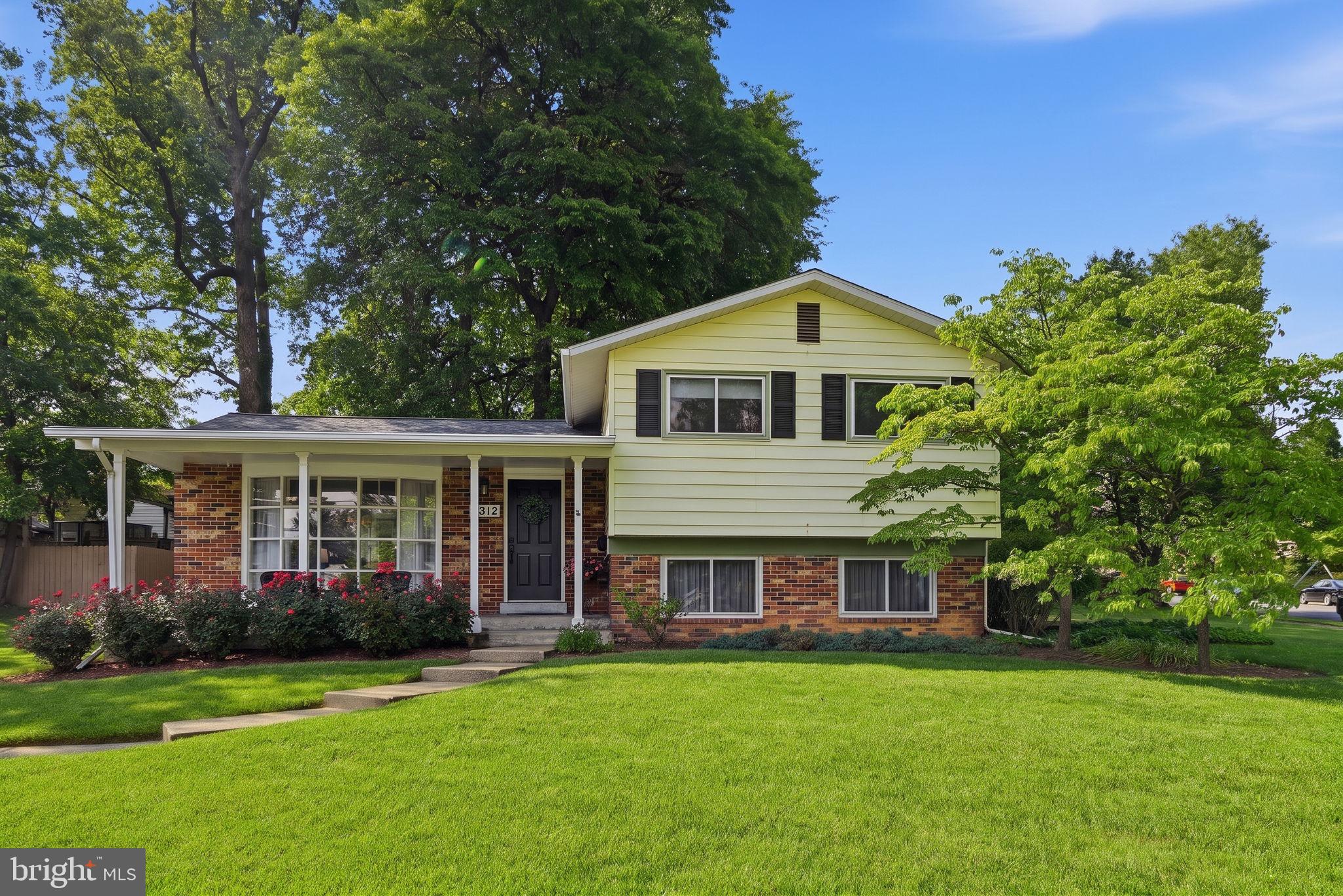 ANNANDALE TERRACE - Residential