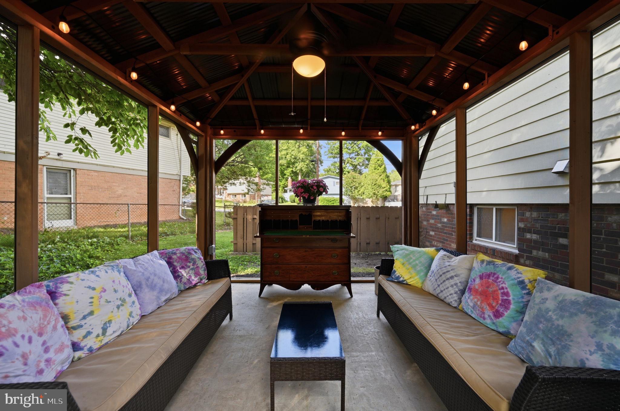 ANNANDALE TERRACE - Residential