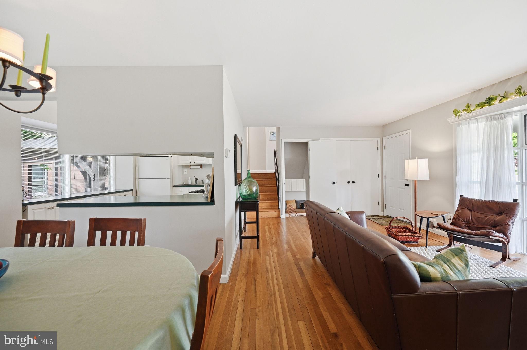ANNANDALE TERRACE - Residential