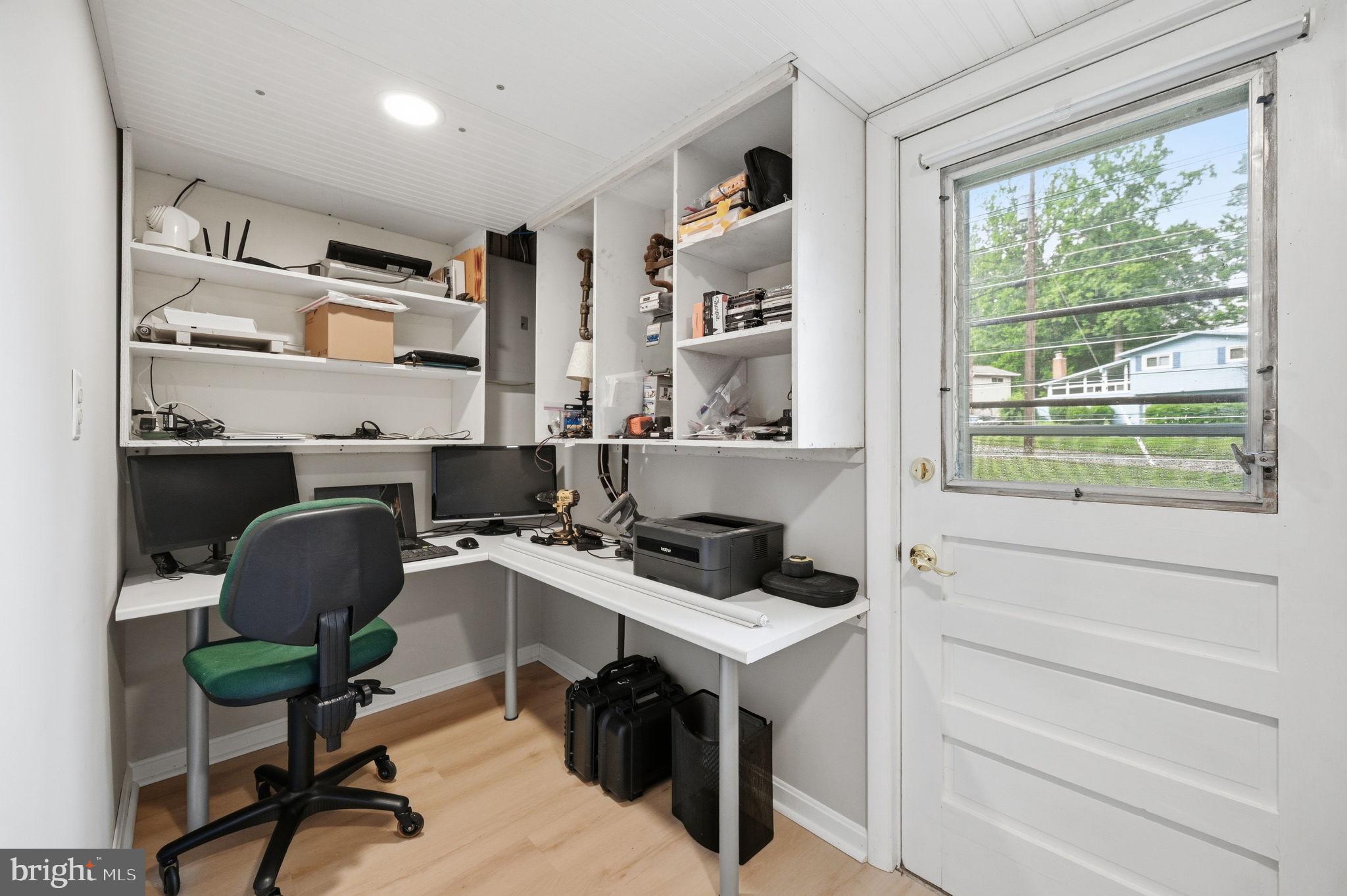 ANNANDALE TERRACE - Residential