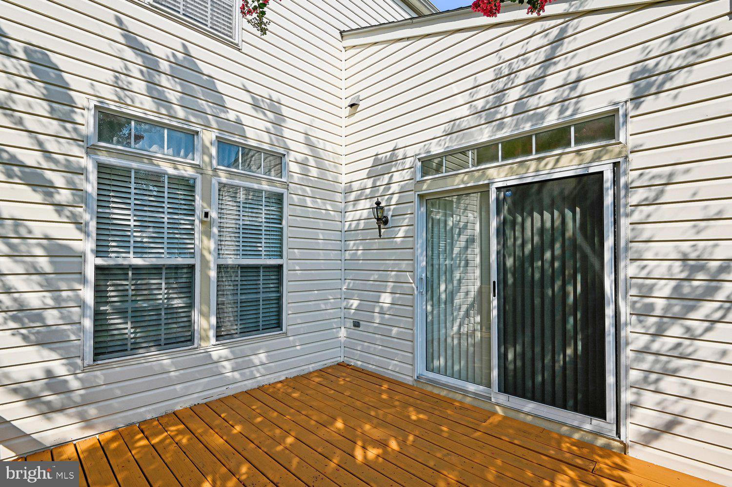 SEVEN OAKS - Residential