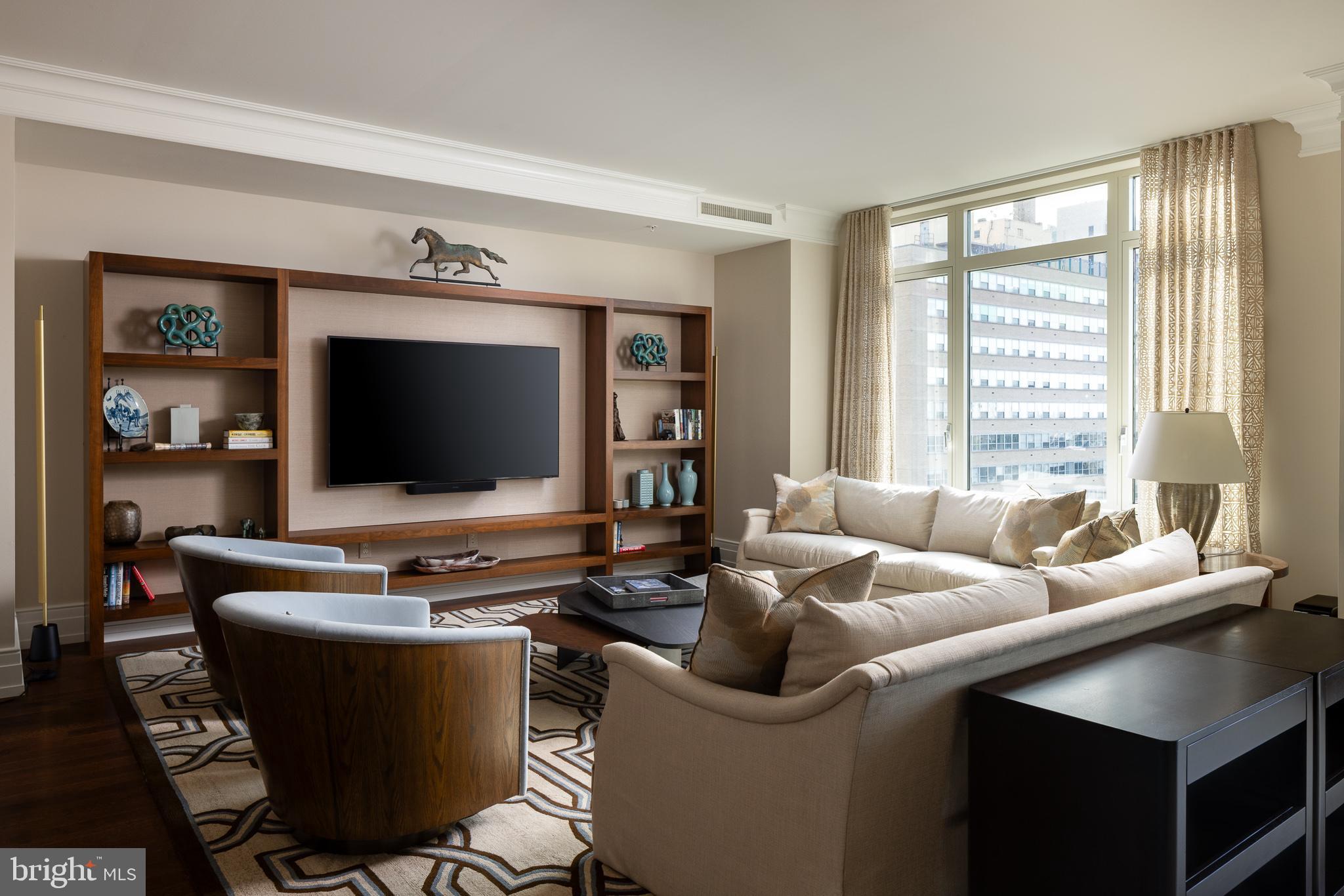 RITTENHOUSE SQUARE - Residential