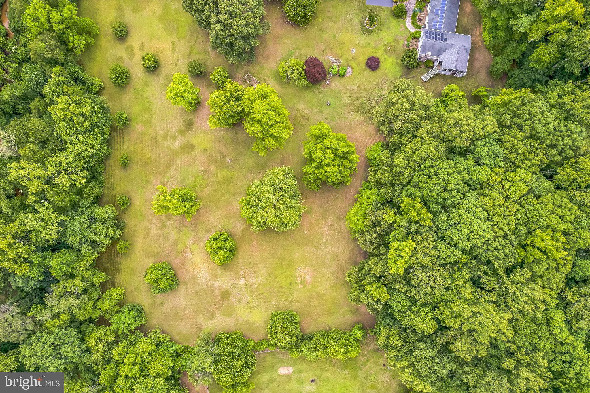QUIET ACRES - Land