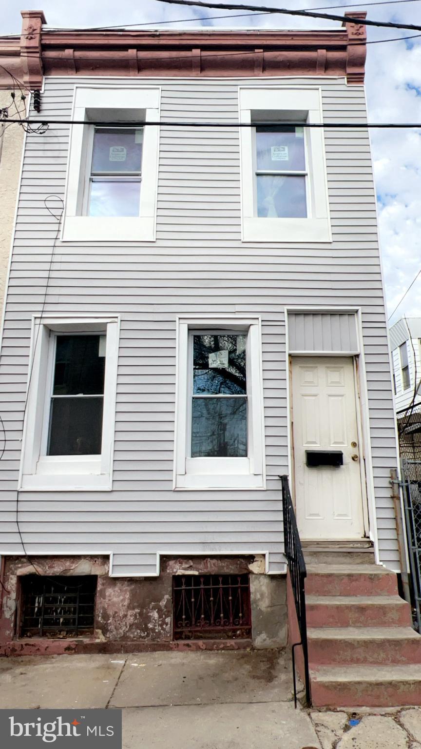 PHILADELPHIA - Residential
