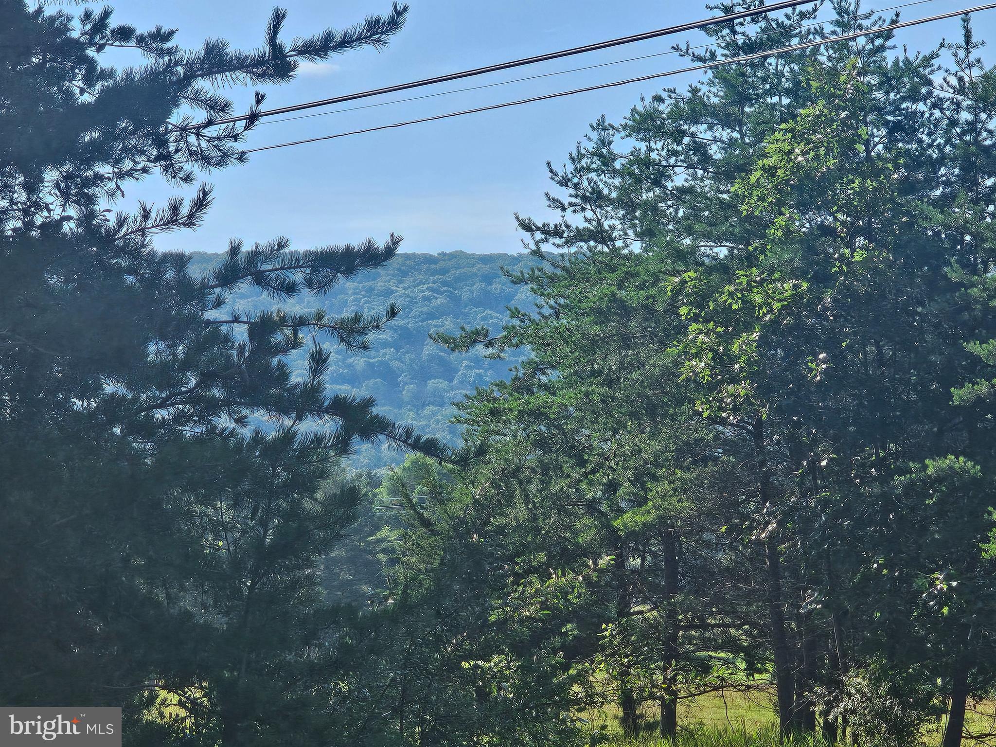HIGHLAND HILLS - Land