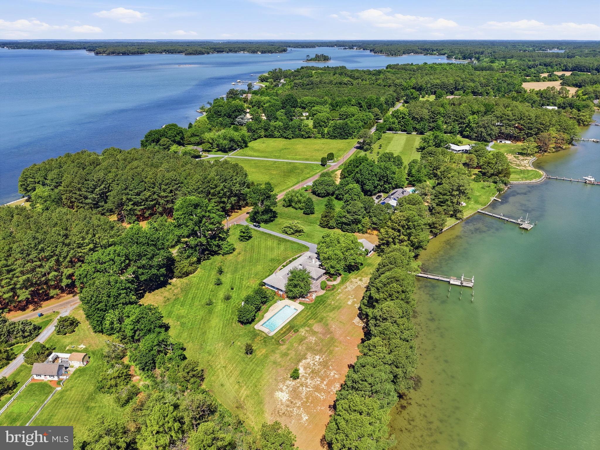 DRUM POINT - Residential