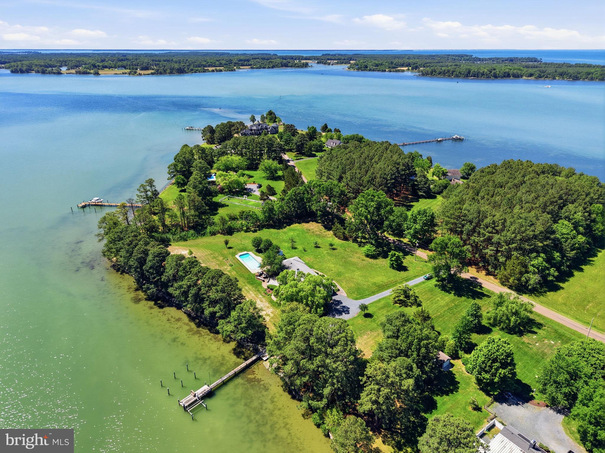 DRUM POINT - Residential
