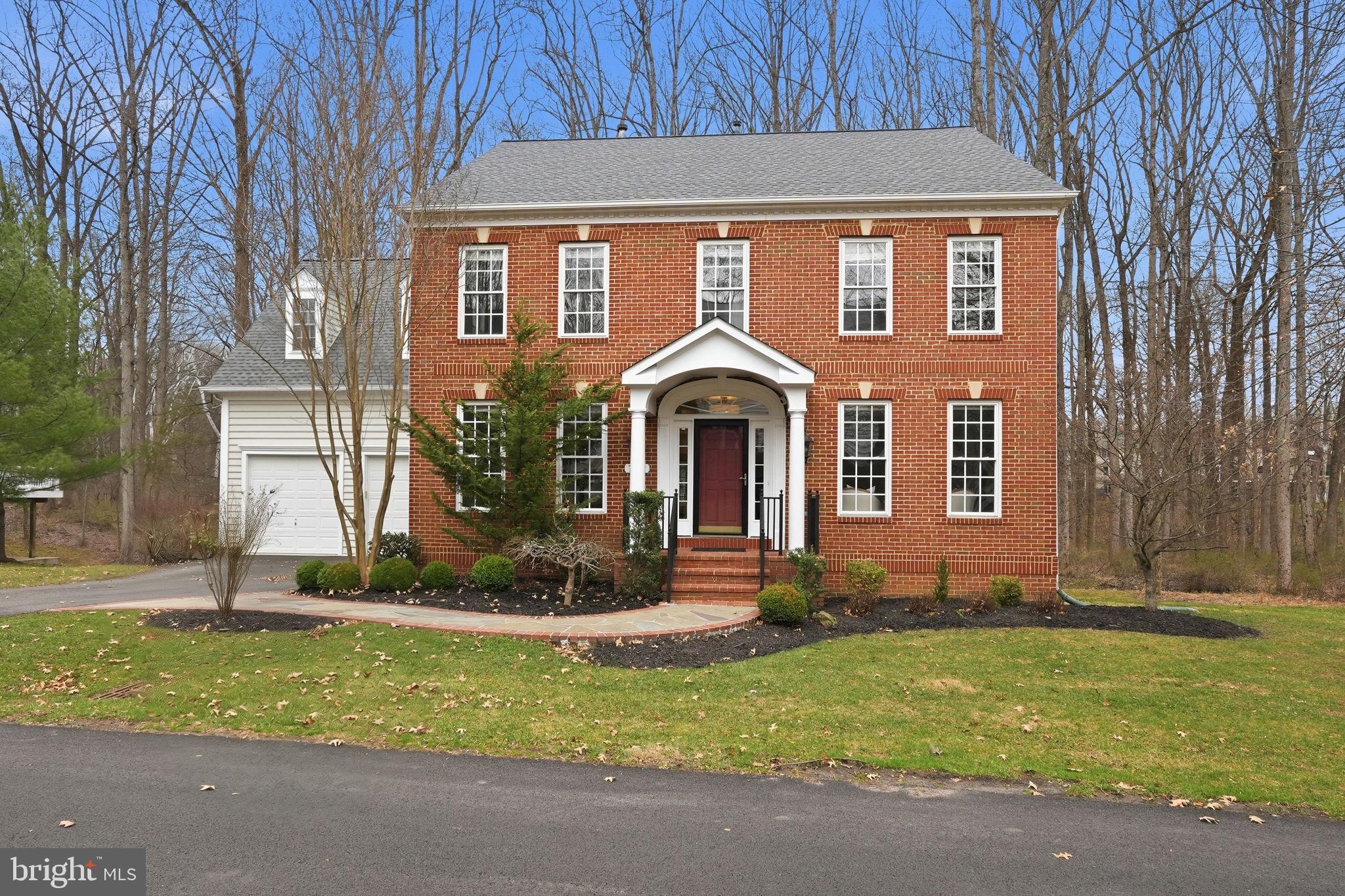 LAKELANDS - Residential