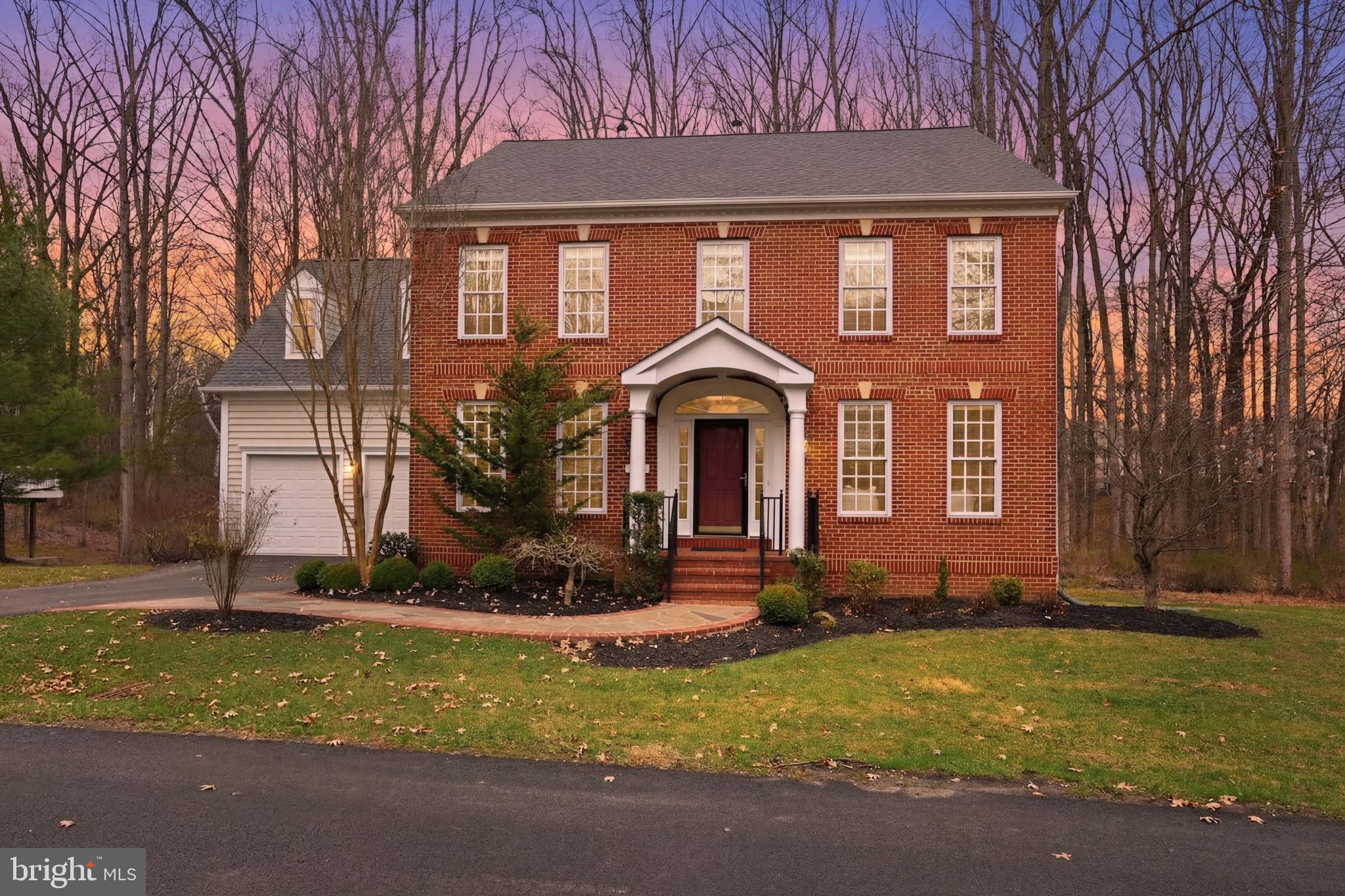 LAKELANDS - Residential