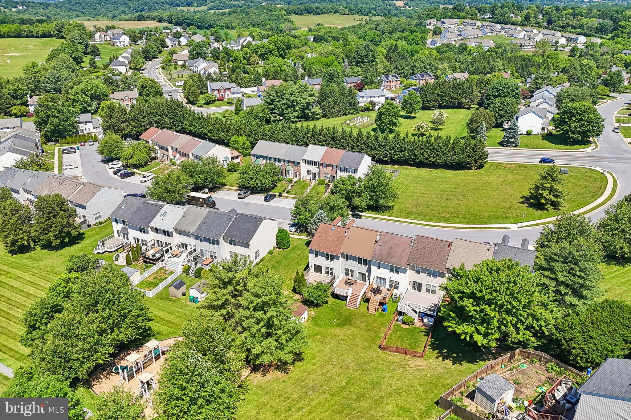 DIAMOND HILLS - Residential