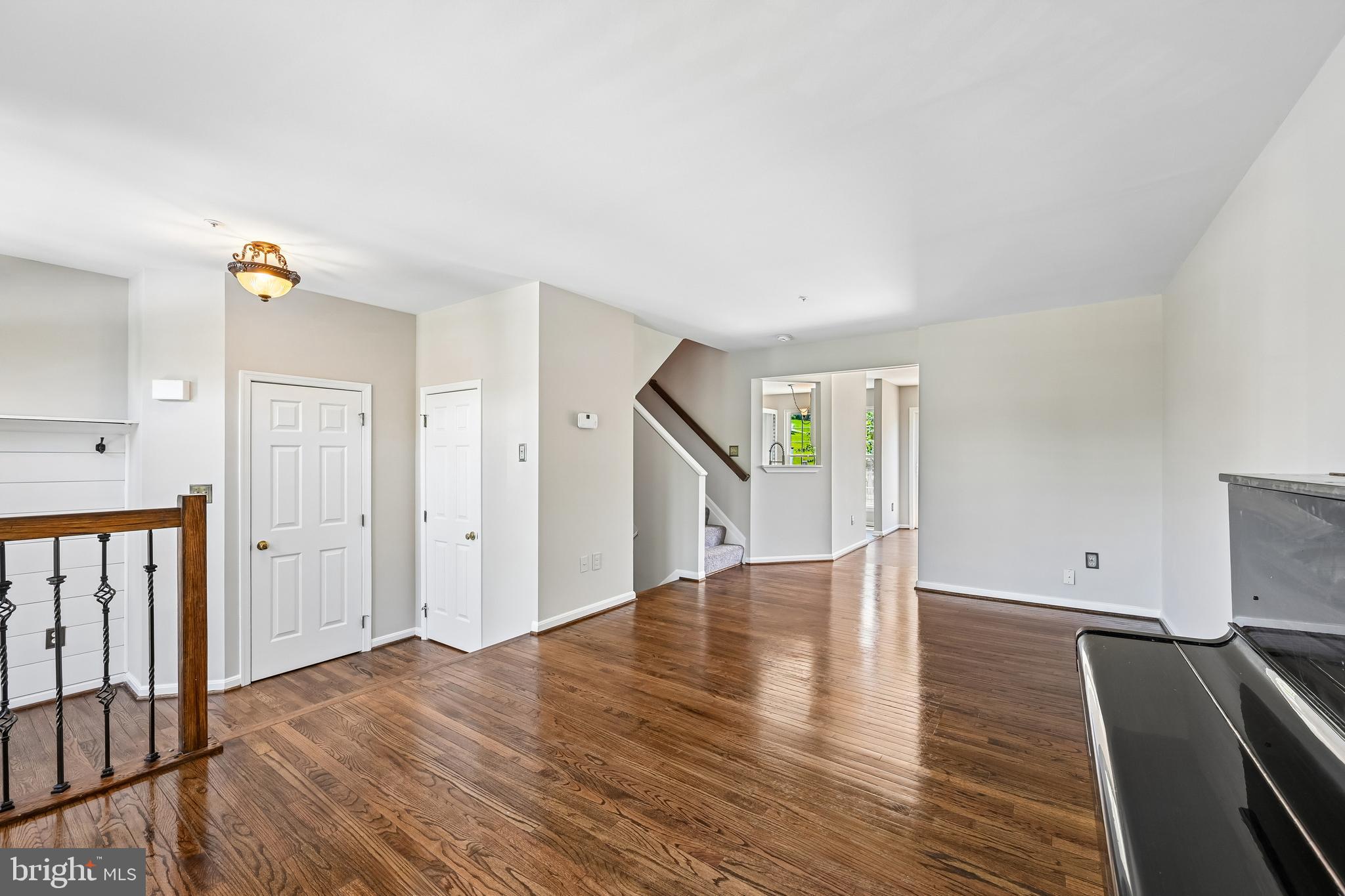 DIAMOND HILLS - Residential
