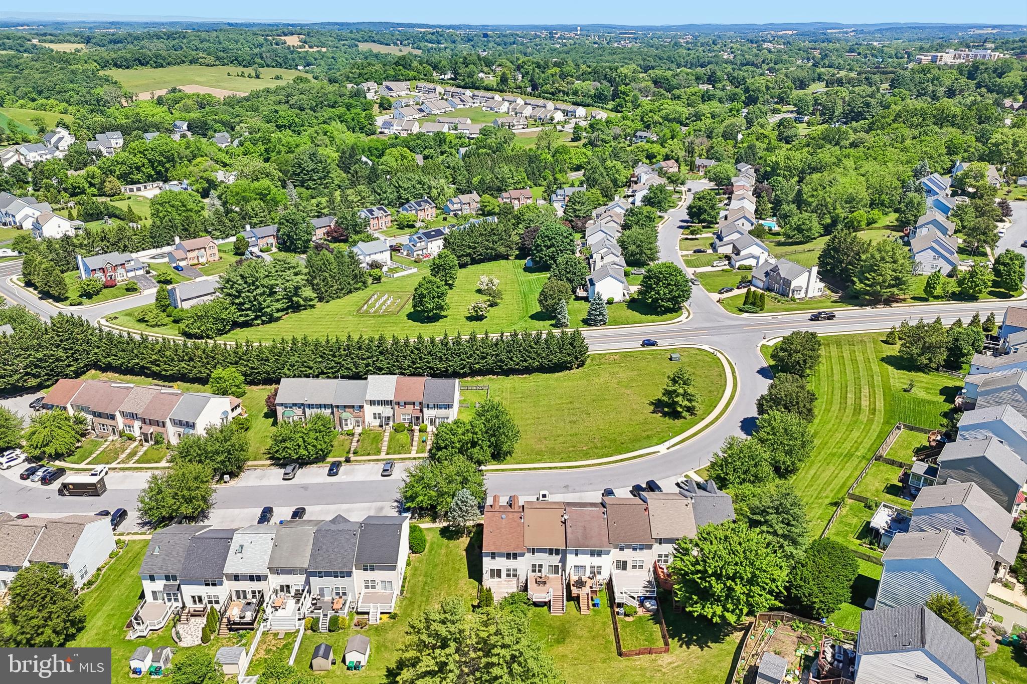 DIAMOND HILLS - Residential