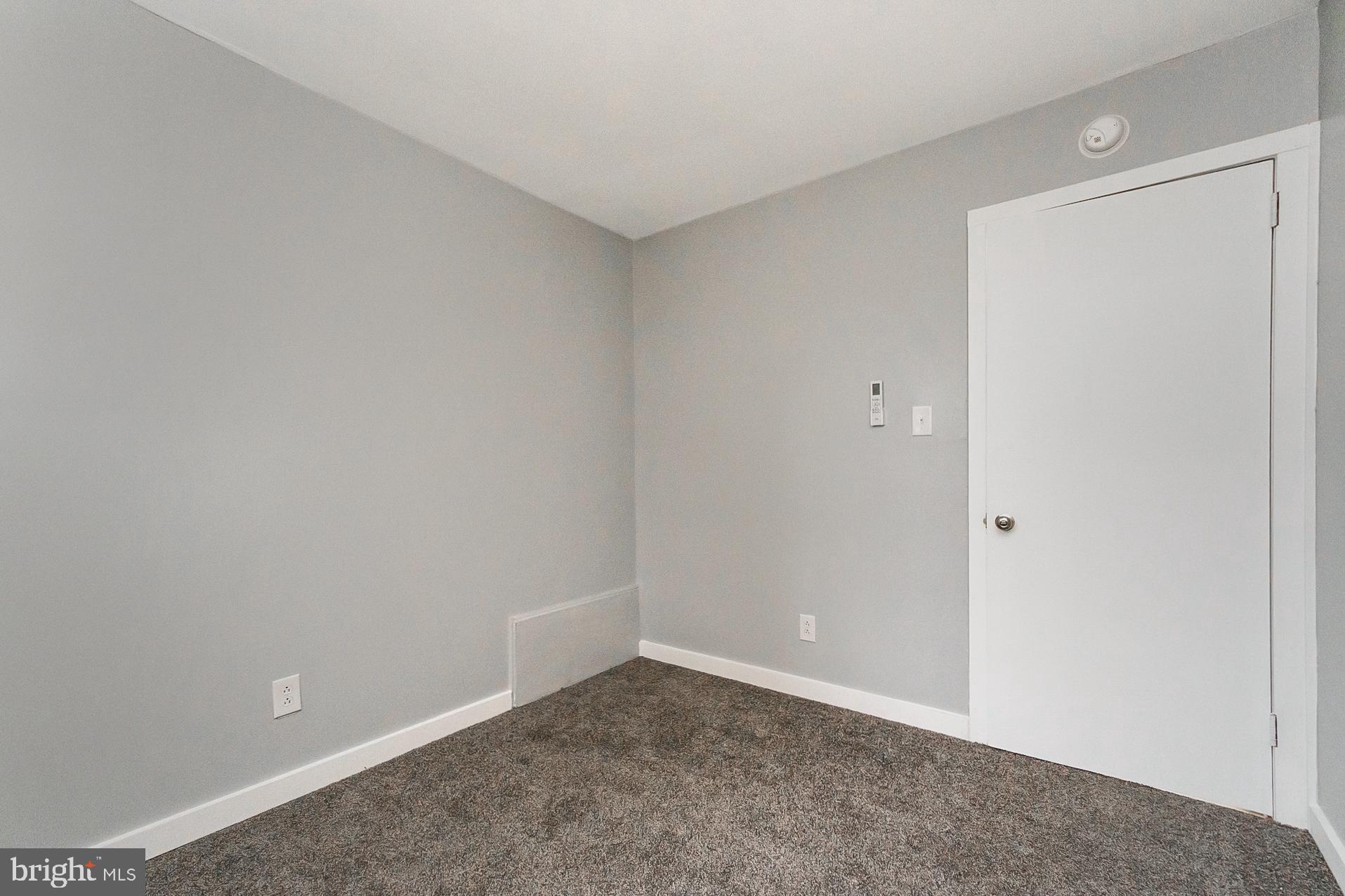 HOLIDAY POCONO - Residential