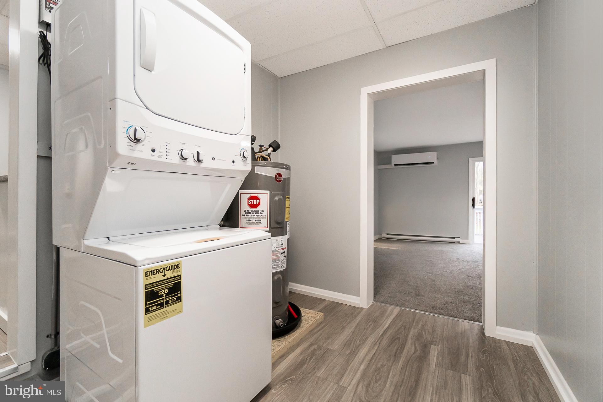 HOLIDAY POCONO - Residential